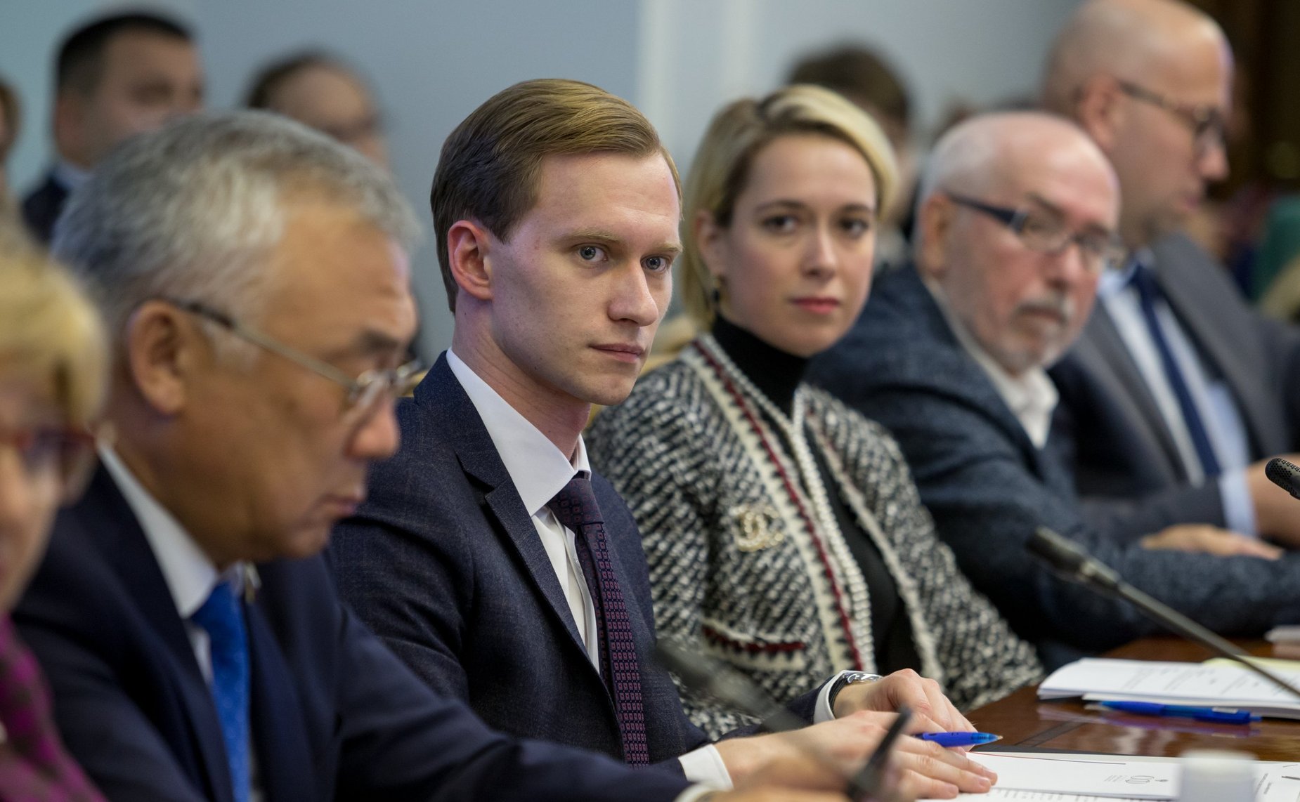 «Круглый стол» Комитета СФ по экономической политике совместно с Комитетом СФ по конституционному законодательству и государственному строительству