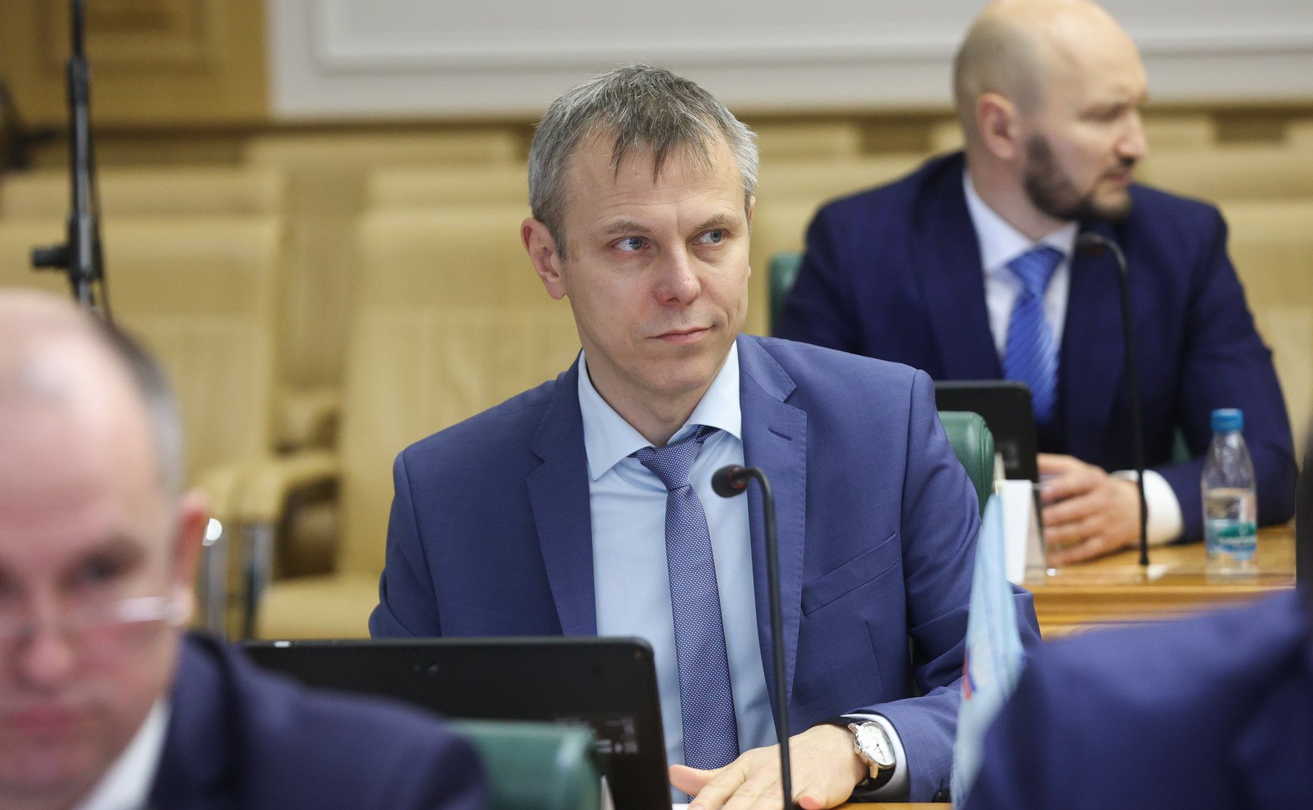 Совещание Комитета СФ по аграрно-продовольственной политике и природопользованию «Об итогах работы по развитию агрострахования с государственной поддержкой в 2025 году и дальнейших планах по развитию системы»