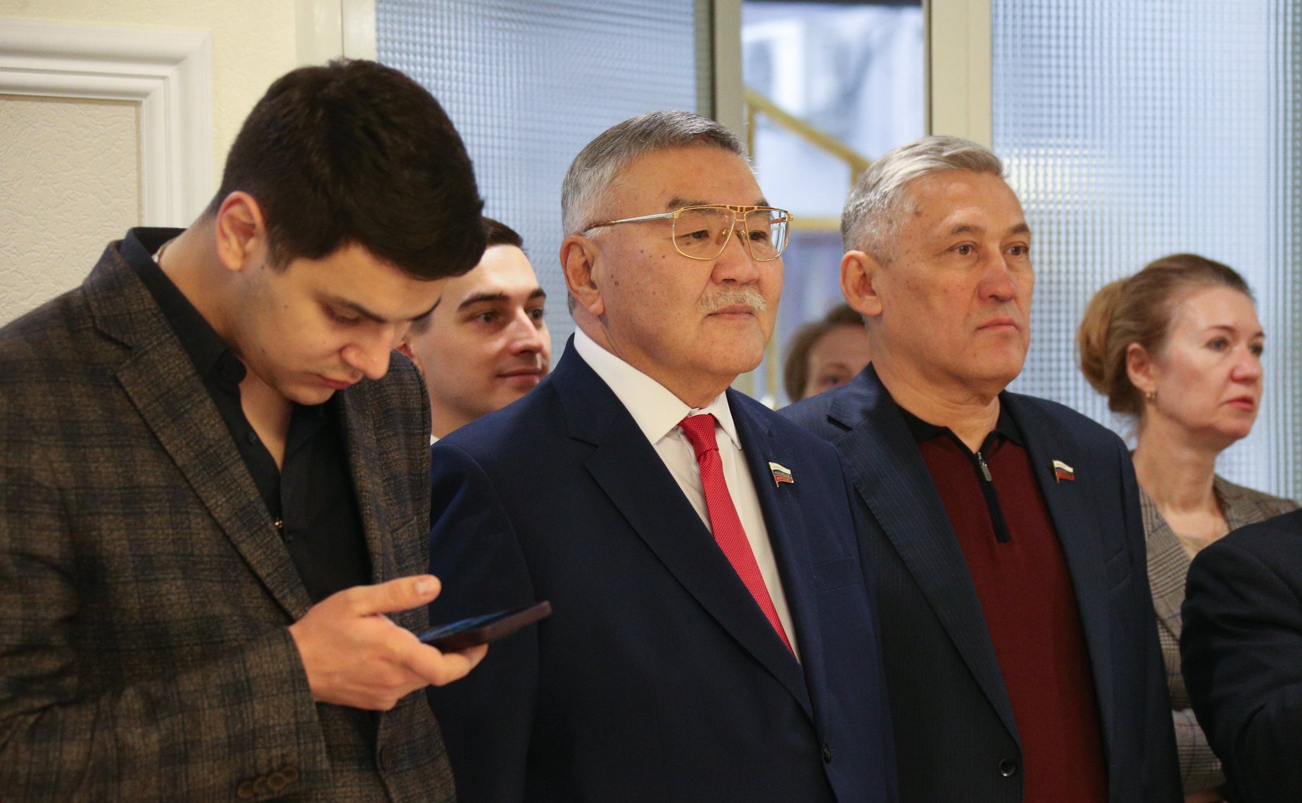 В преддверии Международного дня инвалидов в Совете Федерации открылась выставку картин «Россия – мир неограниченных возможностей»