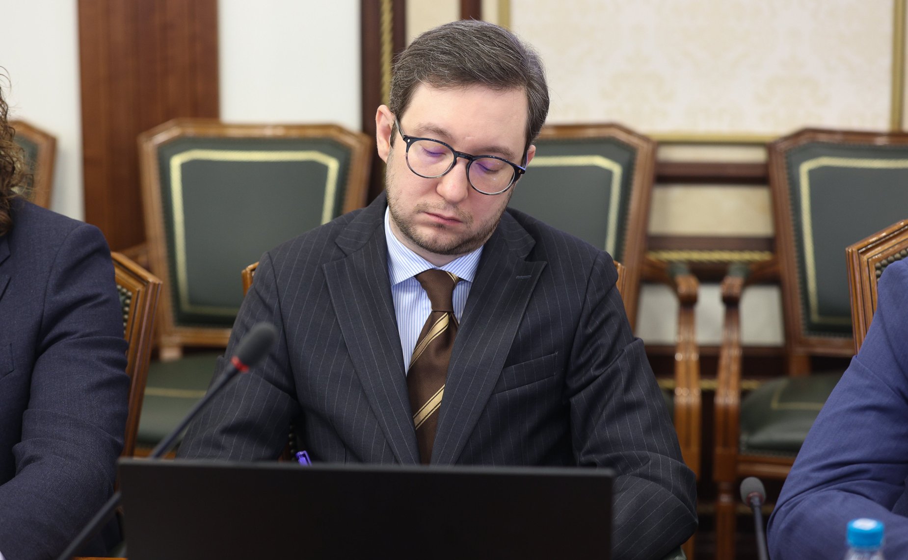 Заседание Комиссии Совета Федерации по защите государственного суверенитета и предотвращению вмешательства во внутренние дела Российской Федерации
