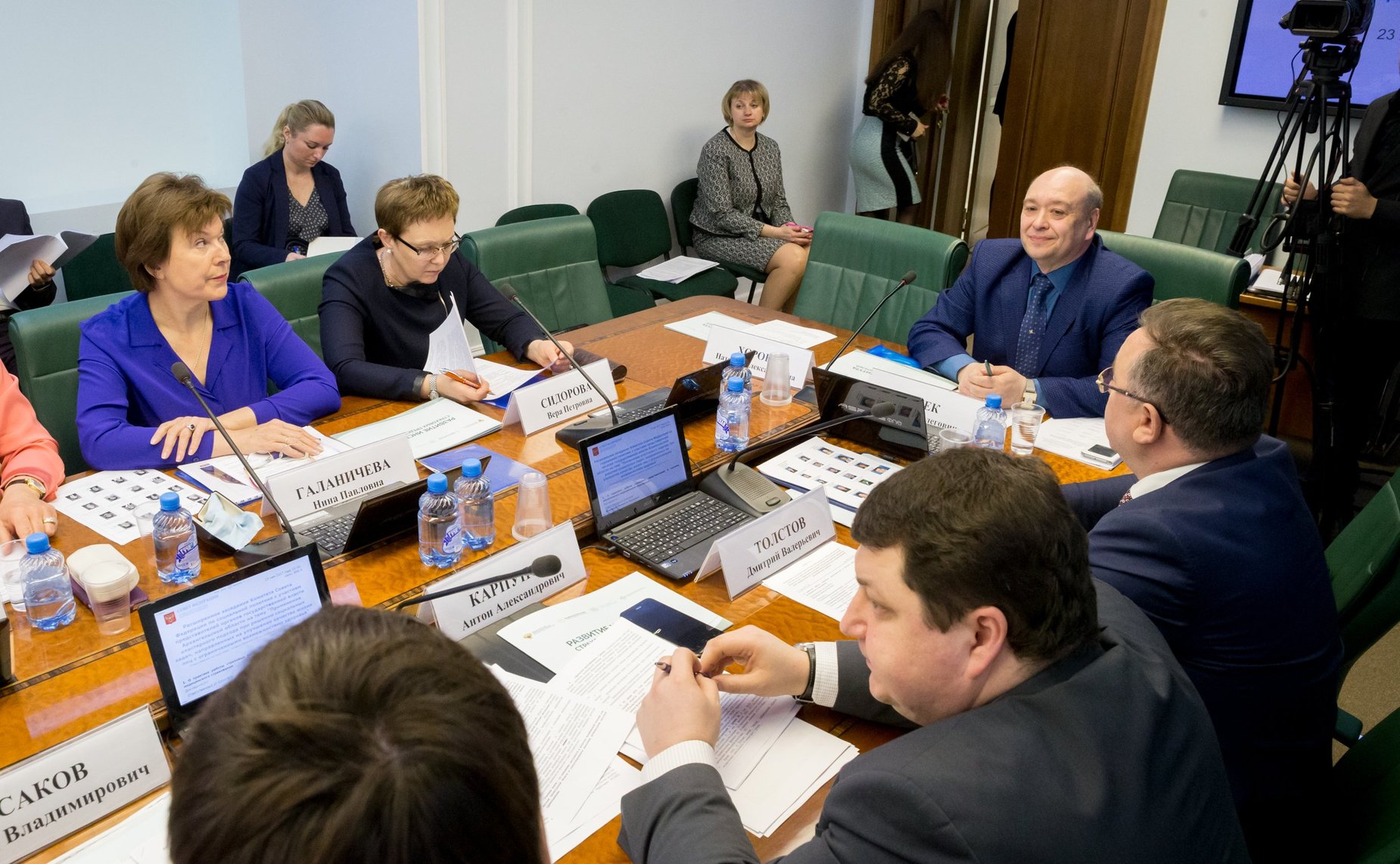 Заседание Комитета СФ по социальной политике с участием представителей власти Архангельской области