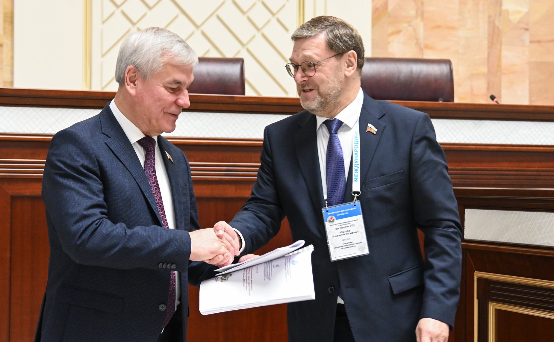 Российские законодатели в рамках визита провели встречу с Председателем Палаты представителей Национального собрания Республики Беларусь Владимиром Андрейченко