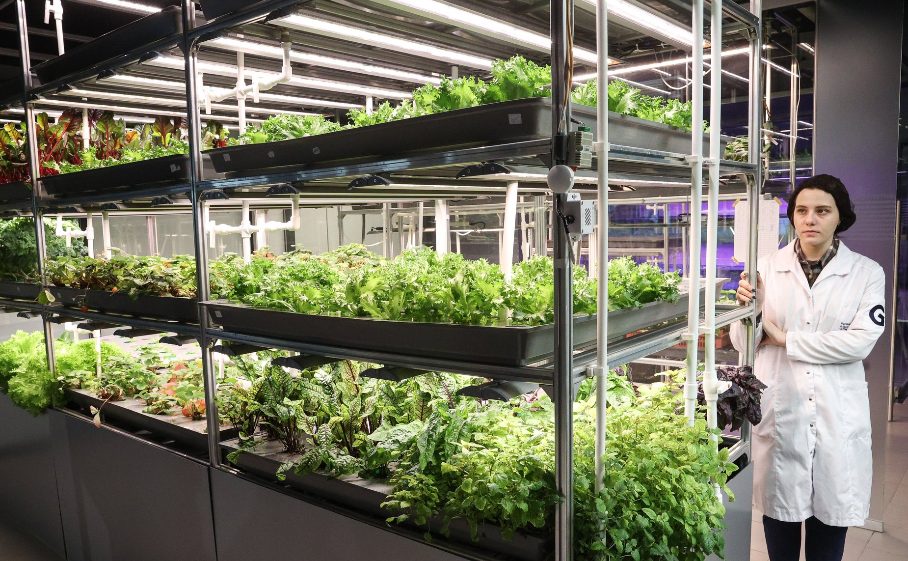 Валентина Матвиенко вместе с губернатором региона Михаилом Котюковым посетила подразделения Сибирского федерального университета