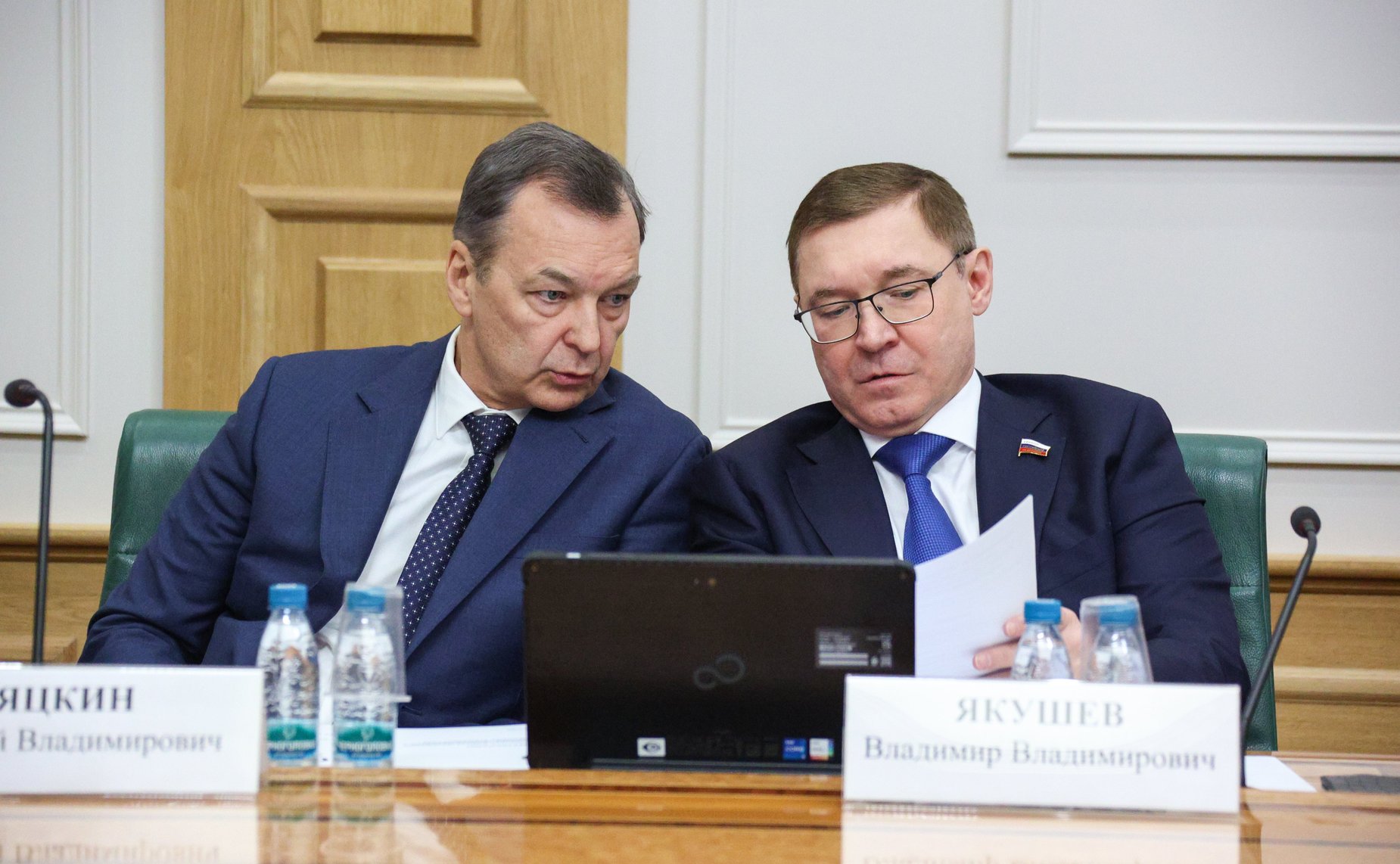 Совместное заседание Комитета СФ по конституционному законодательству и государственному строительству и Комитета СФ по обороне и безопасности