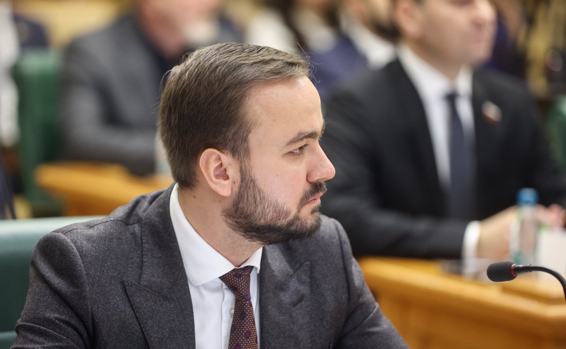 Открытый диалог с участием руководителя Федерального агентства по делам молодежи