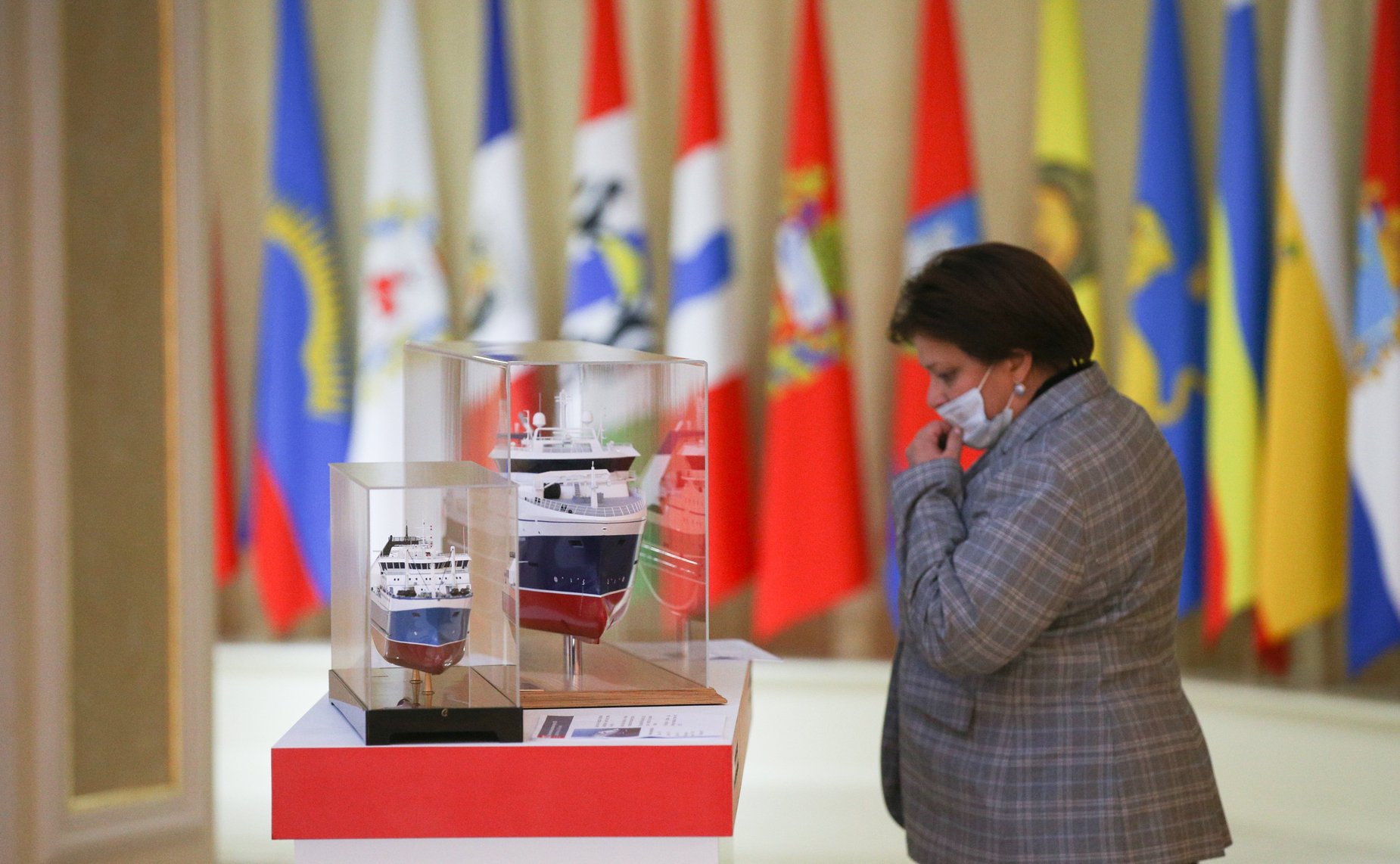 Выставка в Совете Федерации экспонатов Объединенной судостроительной корпорации