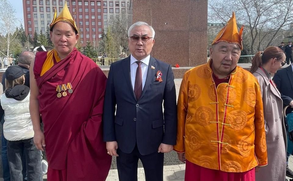 Баир Жамсуев в регионе принял участие в торжественных мероприятиях, посвященных 79-й годовщине Великой Победы