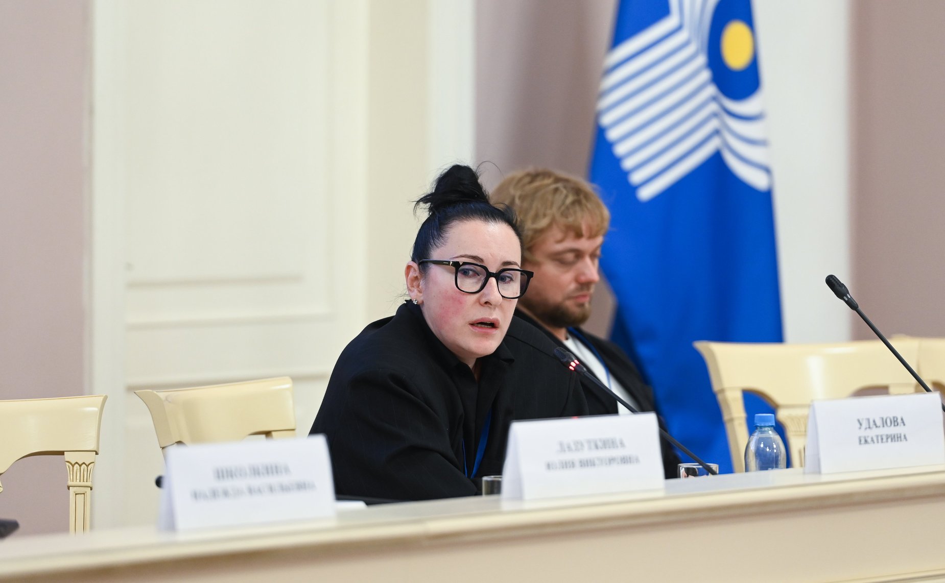 Круглый стол «Мода – это бизнес. Ключевые меры поддержки малого и среднего предпринимательства». III международный форум «Содружество моды»