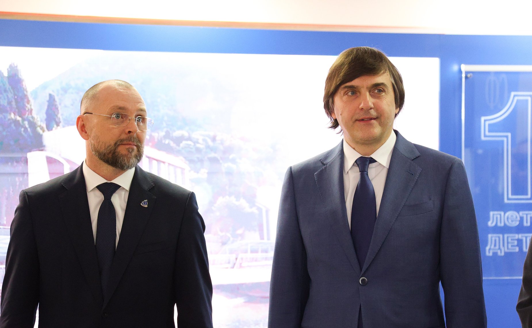 В Совете Федерации открылась выставка «Артек – сто лет детского счастья»