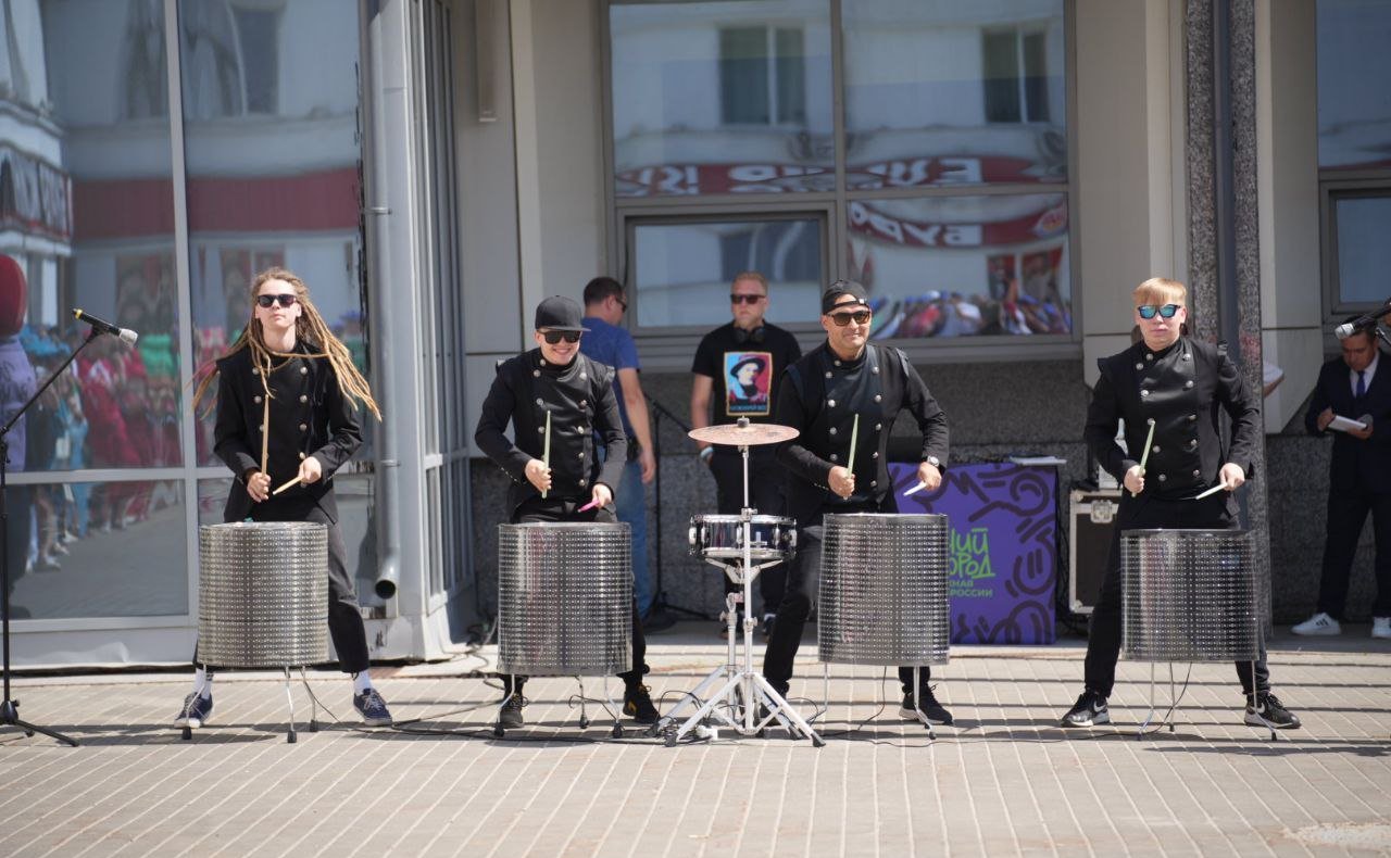 Сенаторы РФ Александр Вайнберг и Елена Писарева встретились с участниками «Поезда Памяти» в Нижнем Новгороде