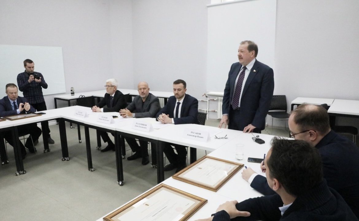 Александр Русаков принял участие в научном семинаре вместе с учеными ярославских вузов