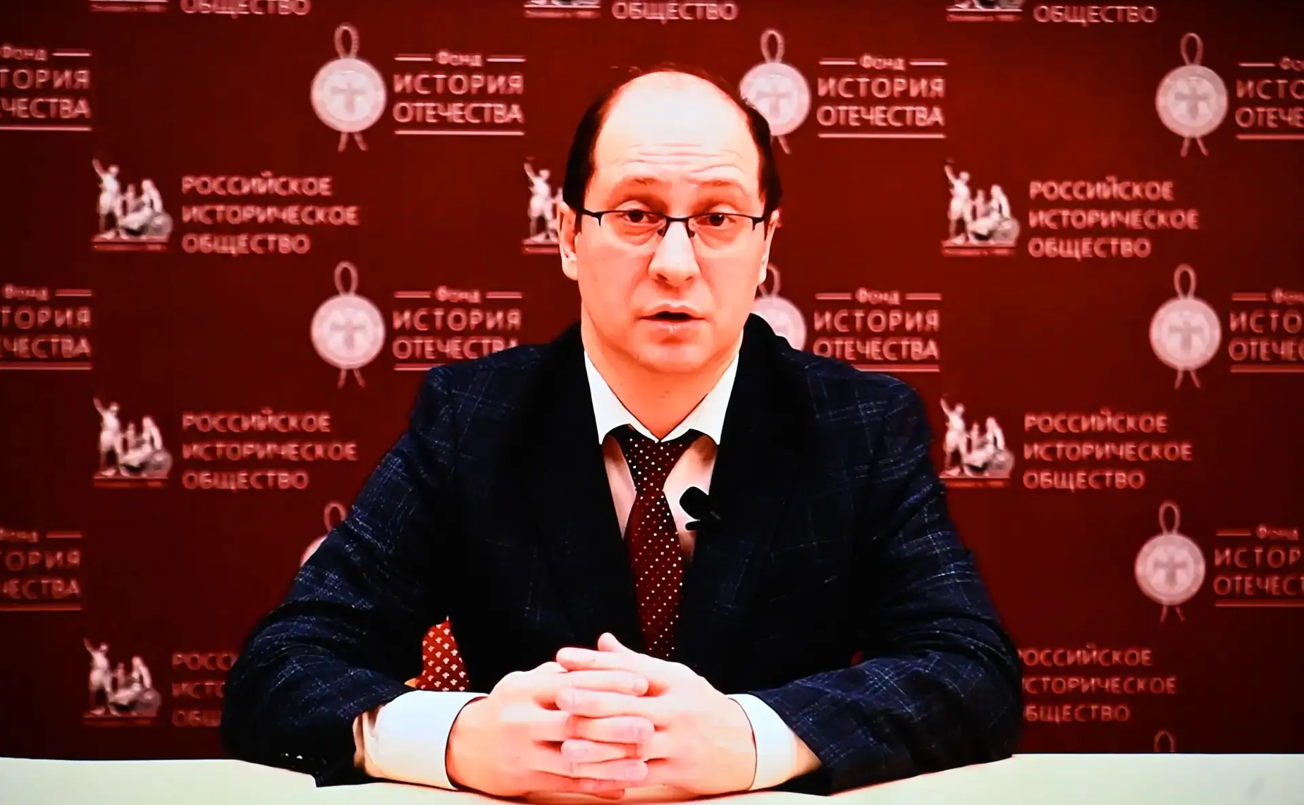 Александр Ролик принял участие в открытии первого Дальневосточного историко-архивного форума