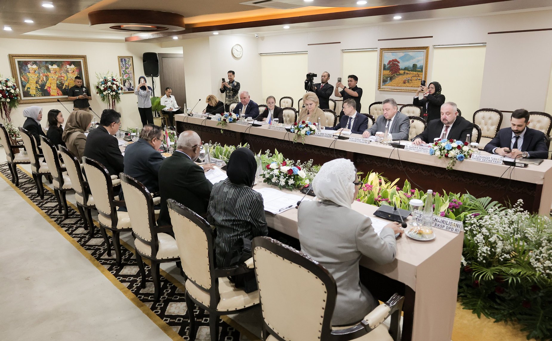 В рамках визита в Республику Индонезия делегация Совета Федерации провела ряд встреч