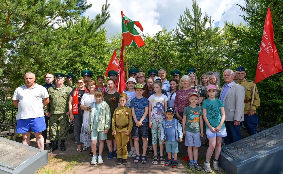 Ирина Кожанова приняла участие в военно-историческом фестивале «Слобода партизанская»