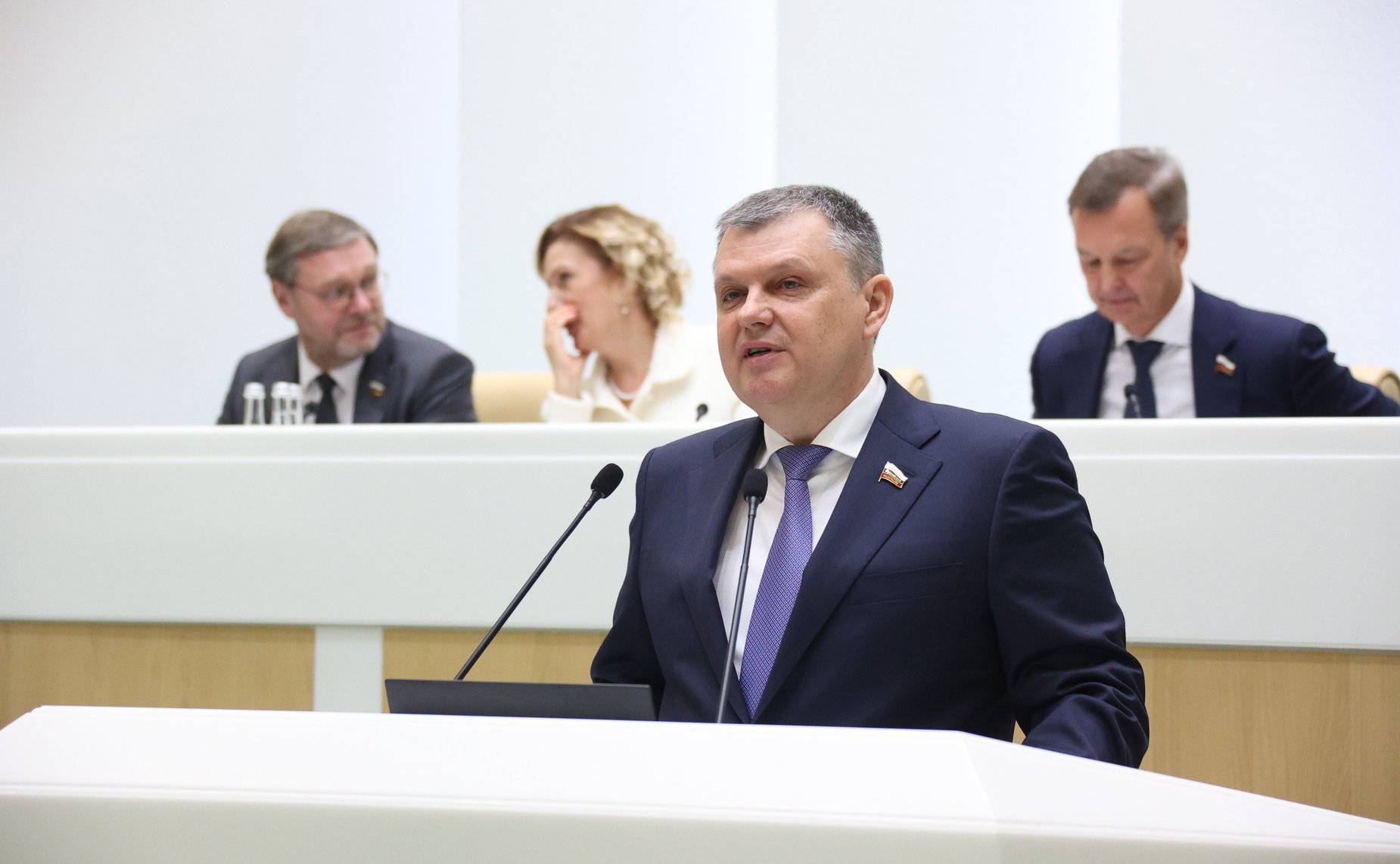 Александр Наролин