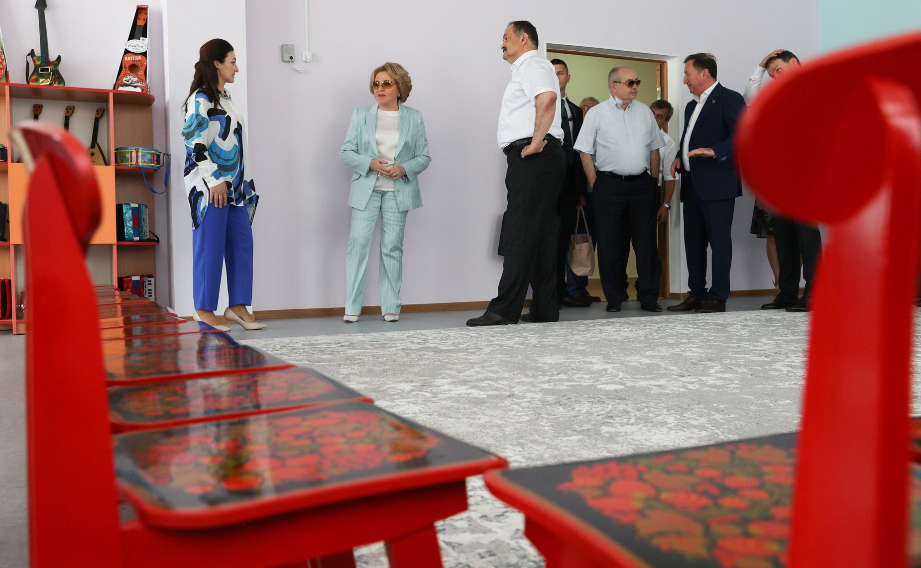 Председатель Совета Федерации Валентина Матвиенко посетила и осмотрела детский сад в Каспийске