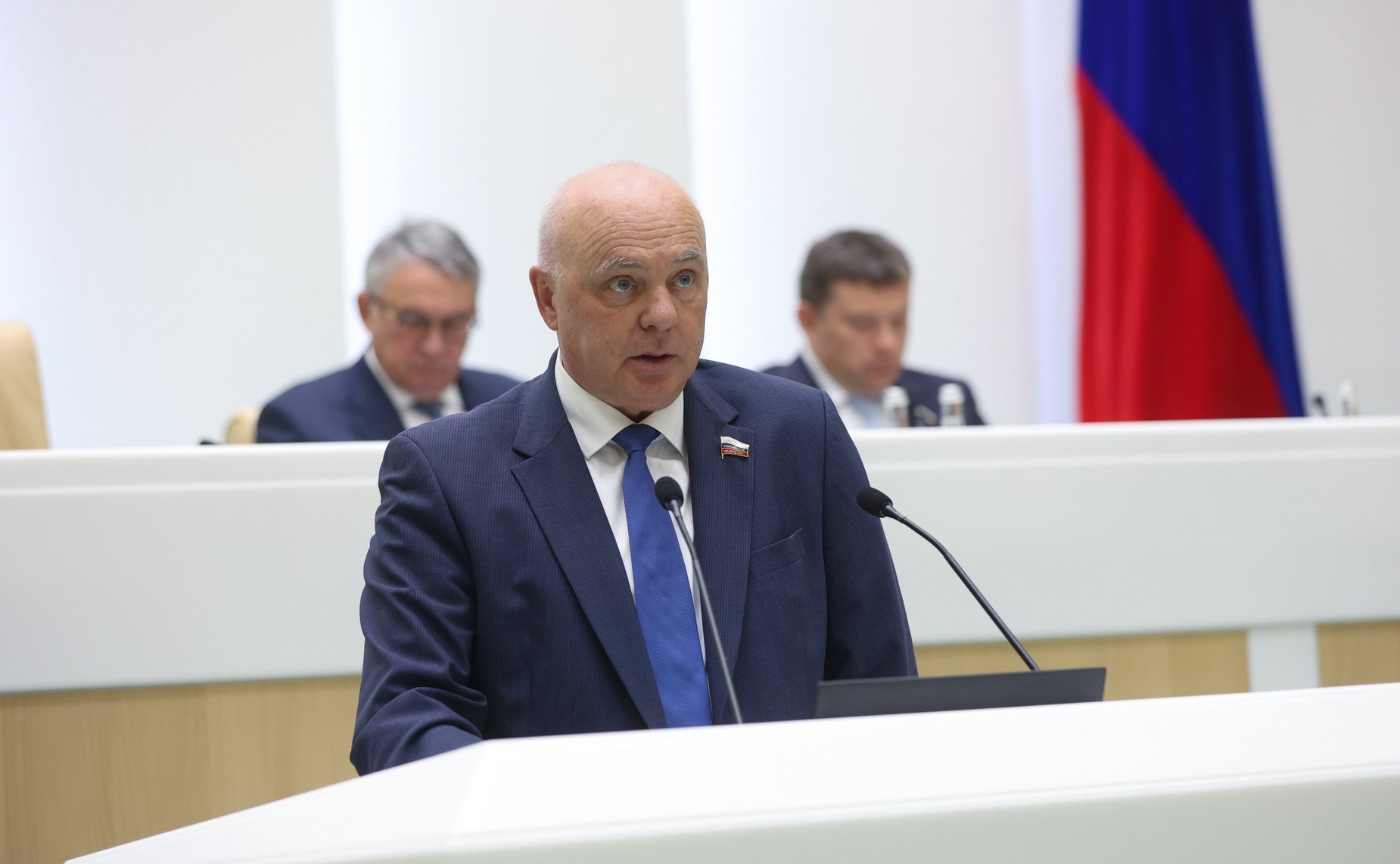 Андрей Шохин