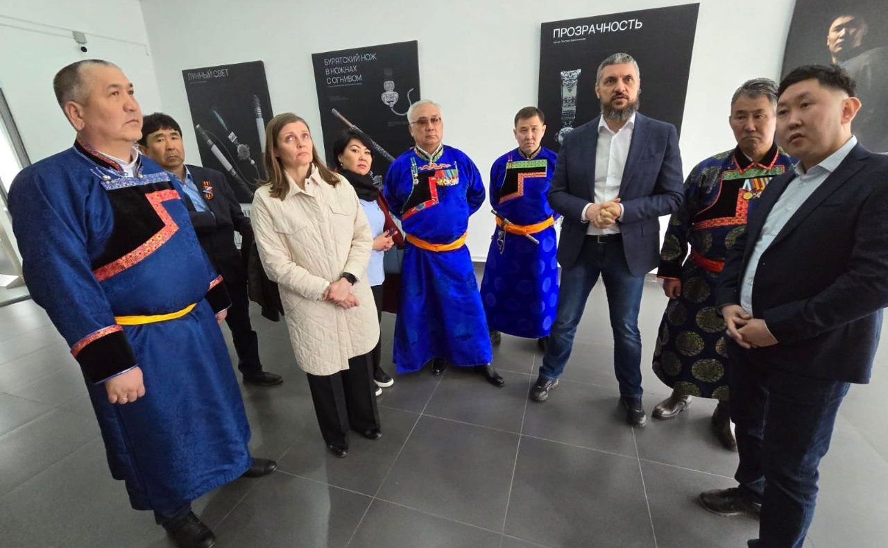 Баир Жамсуев в регионе принял участие в торжественных мероприятиях, посвященных 79-й годовщине Великой Победы