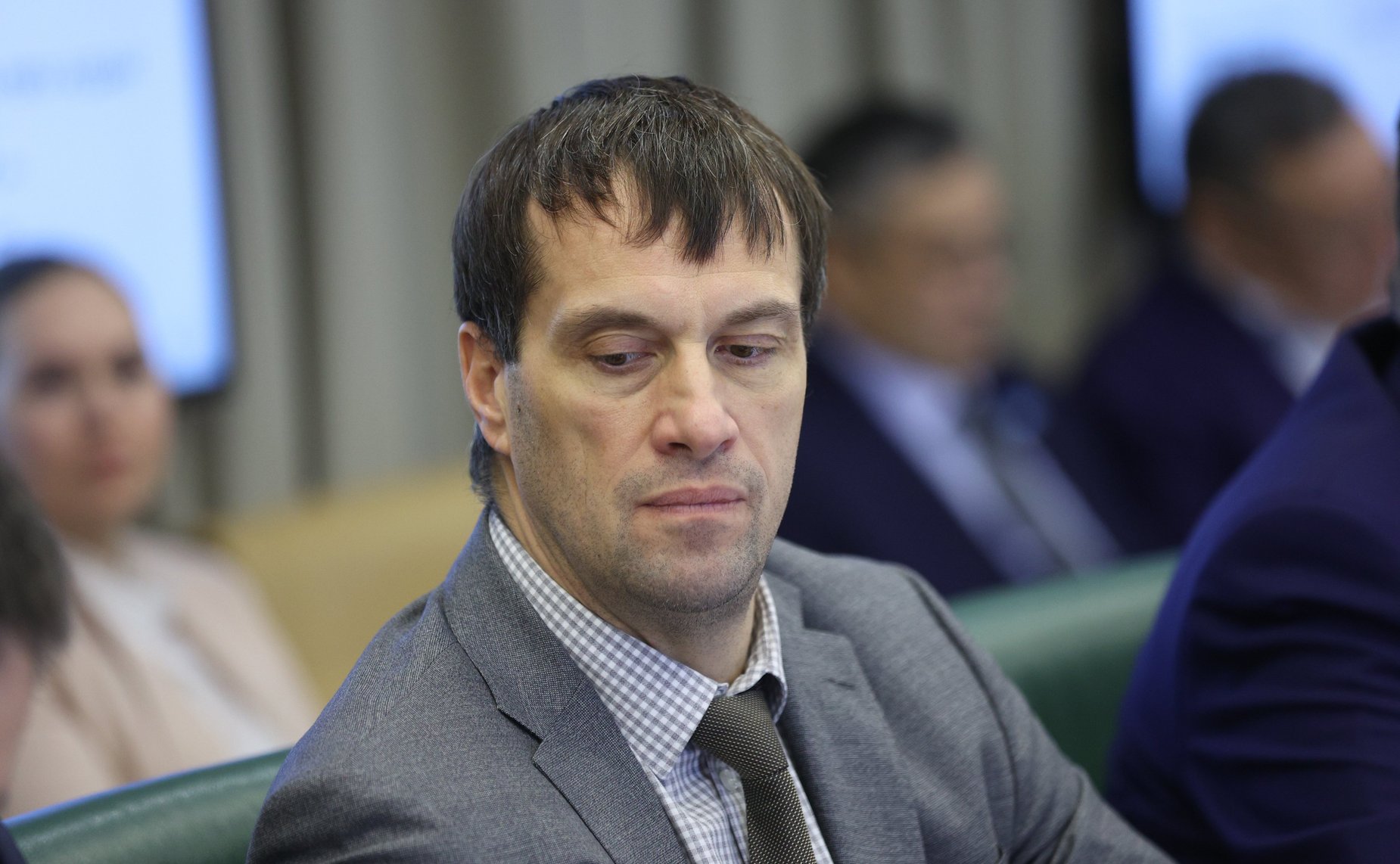 Эдуард Исаков