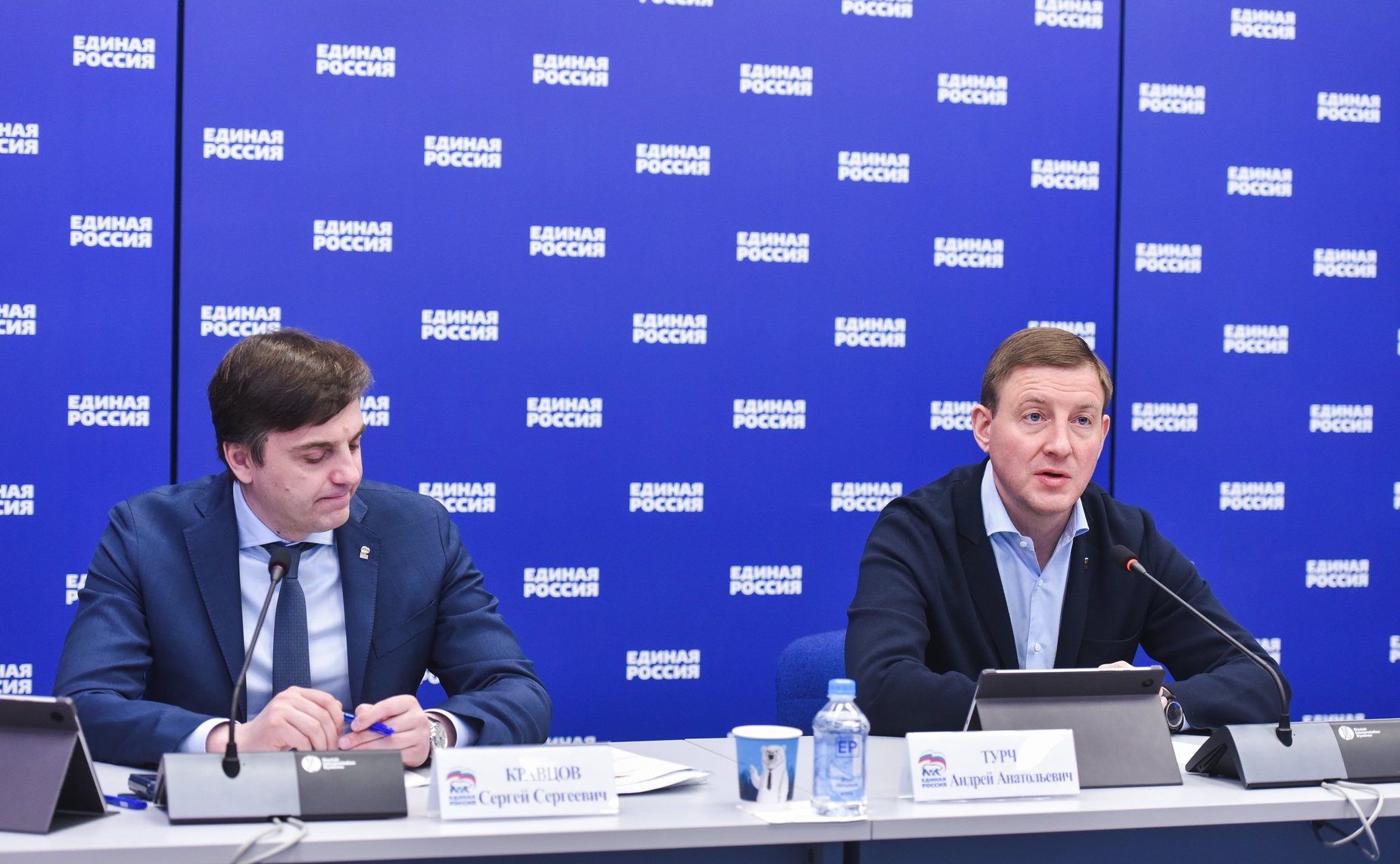 Первый заместитель Председателя Совета Федерации Андрей Турчак провел заседание федерального штаба по капитальному ремонту школ
