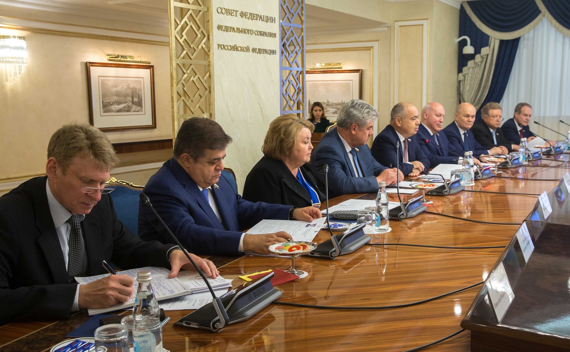 Встреча И. Умаханова с Председателем Мажилиса Парламента Республики Казахстан Н. Нигматулиным