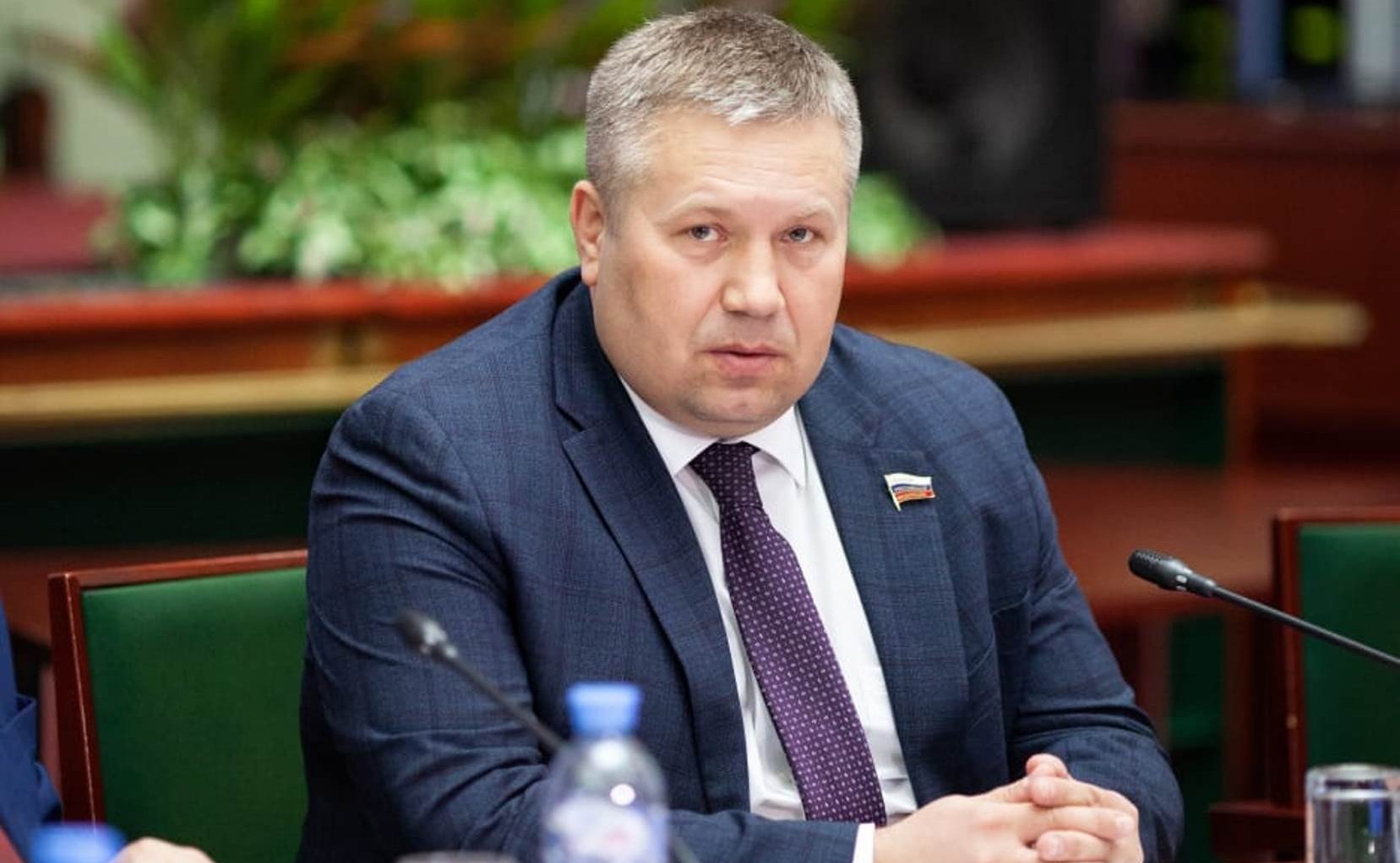 Денис Гусев