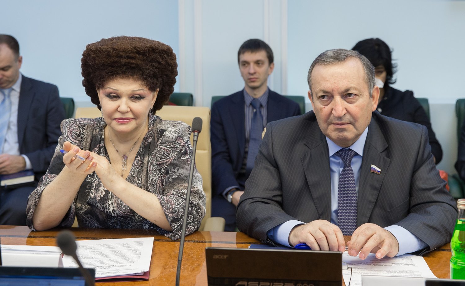 26-11-13 Заседание комитета СФ по Соцполитике-2 Петренко и Бечелов