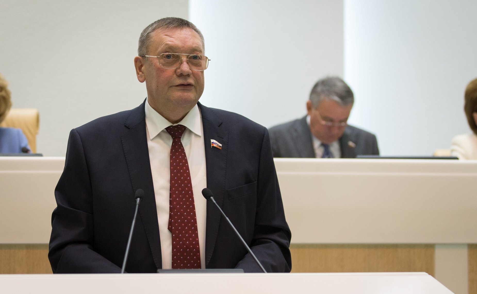 Спикер Тульской областной Думы С. Харитонов