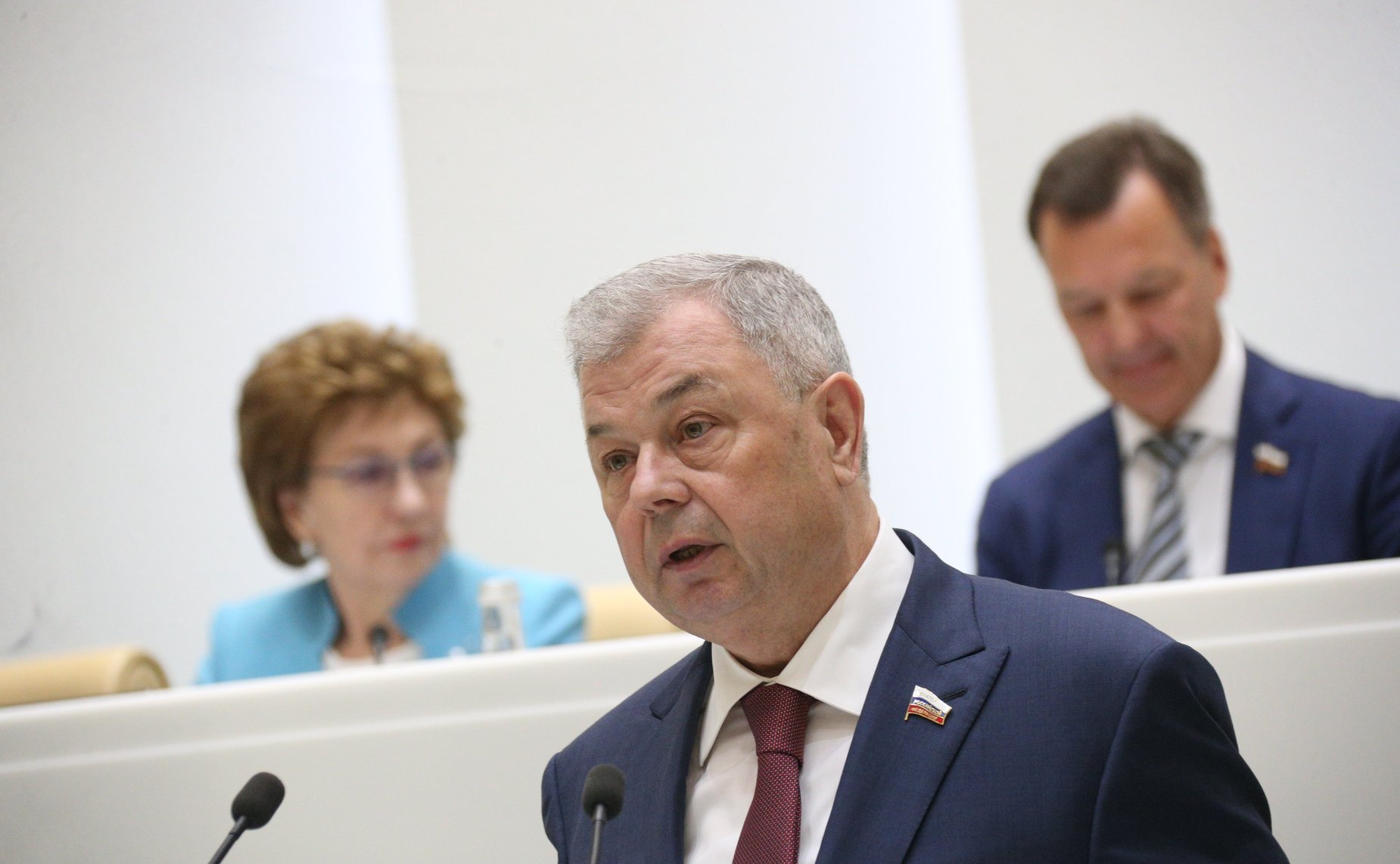 Анатолий Артамонов