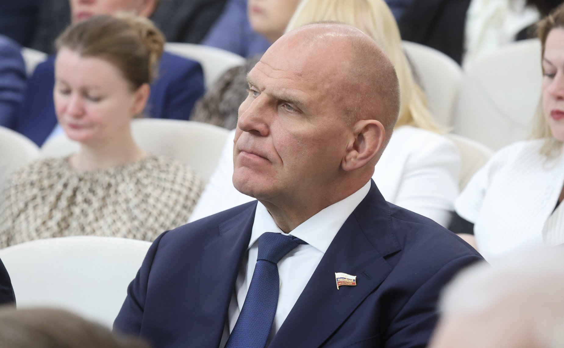 Александр Карелин