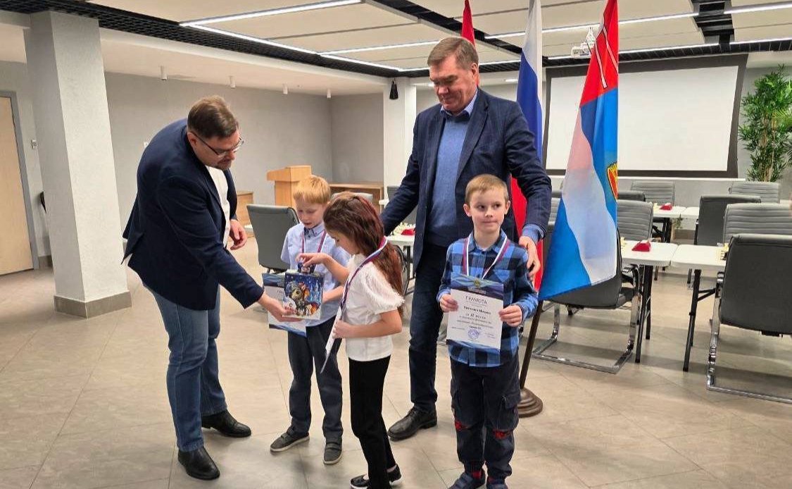 Александр Савин принял участие в открытии областного шахматного фестиваля