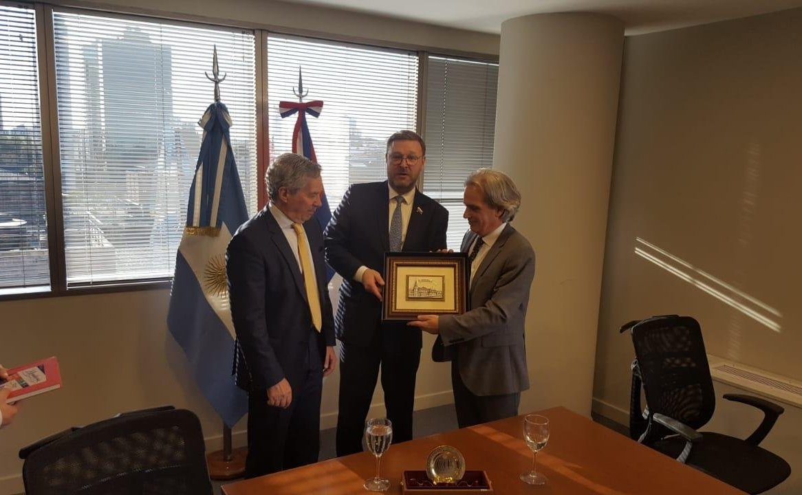 Визит К. Косачева в Аргентину