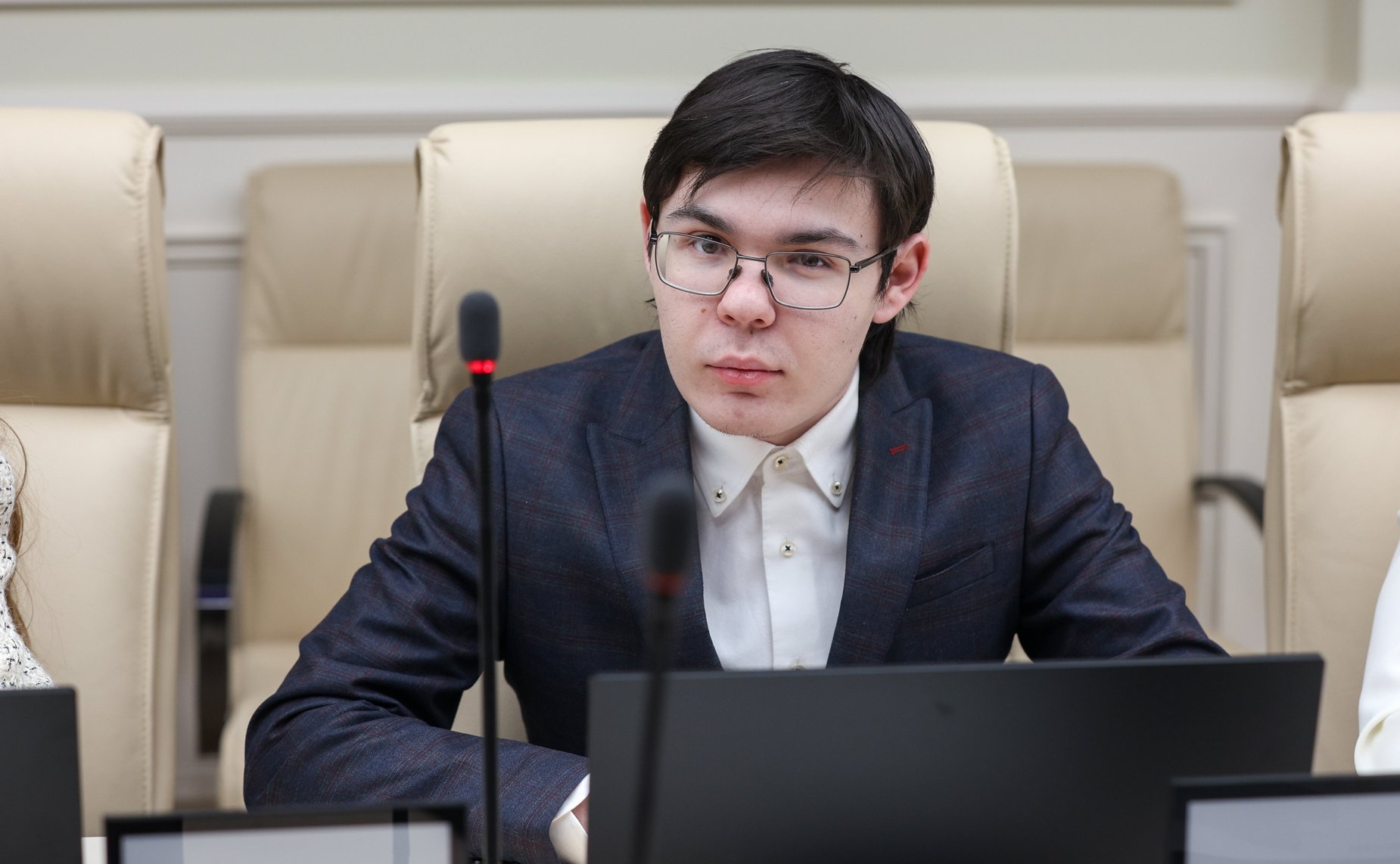 Встреча председателя Комитета Совета Федерации по международным делам Григория Карасина со студентами юридического факультета МГУ им. Ломоносова