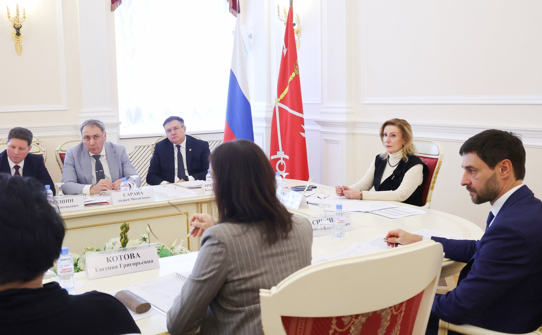 Заместитель Председателя Совета Федерации Инна Святенко провела рабочее совещание в Правительстве Санкт-Петербурга по вопросу организации деятельности служб родовспоможения