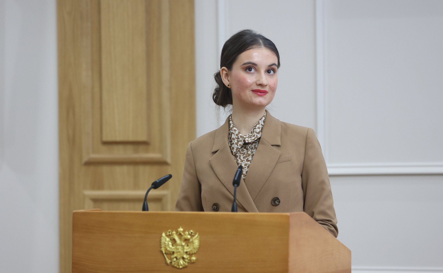 Встреча Председателя СФ Валентины Матвиенко с победителями Всероссийского конкурса молодежных авторских проектов и проектов в сфере образования «Моя страна- моя Россия»