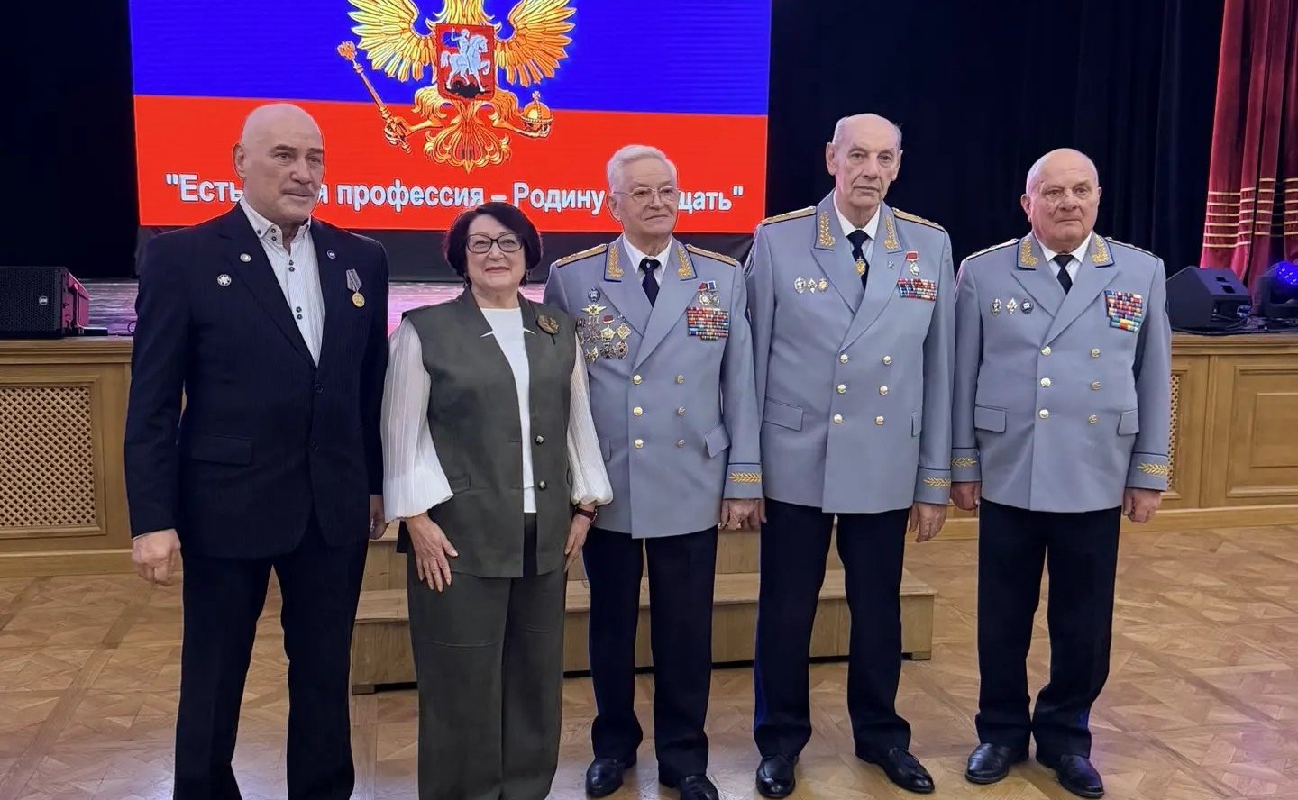 Людмила Талабаева приняла участие в награждении военнослужащих-лауреатов акции «Есть такая профессия — Родину защищать»