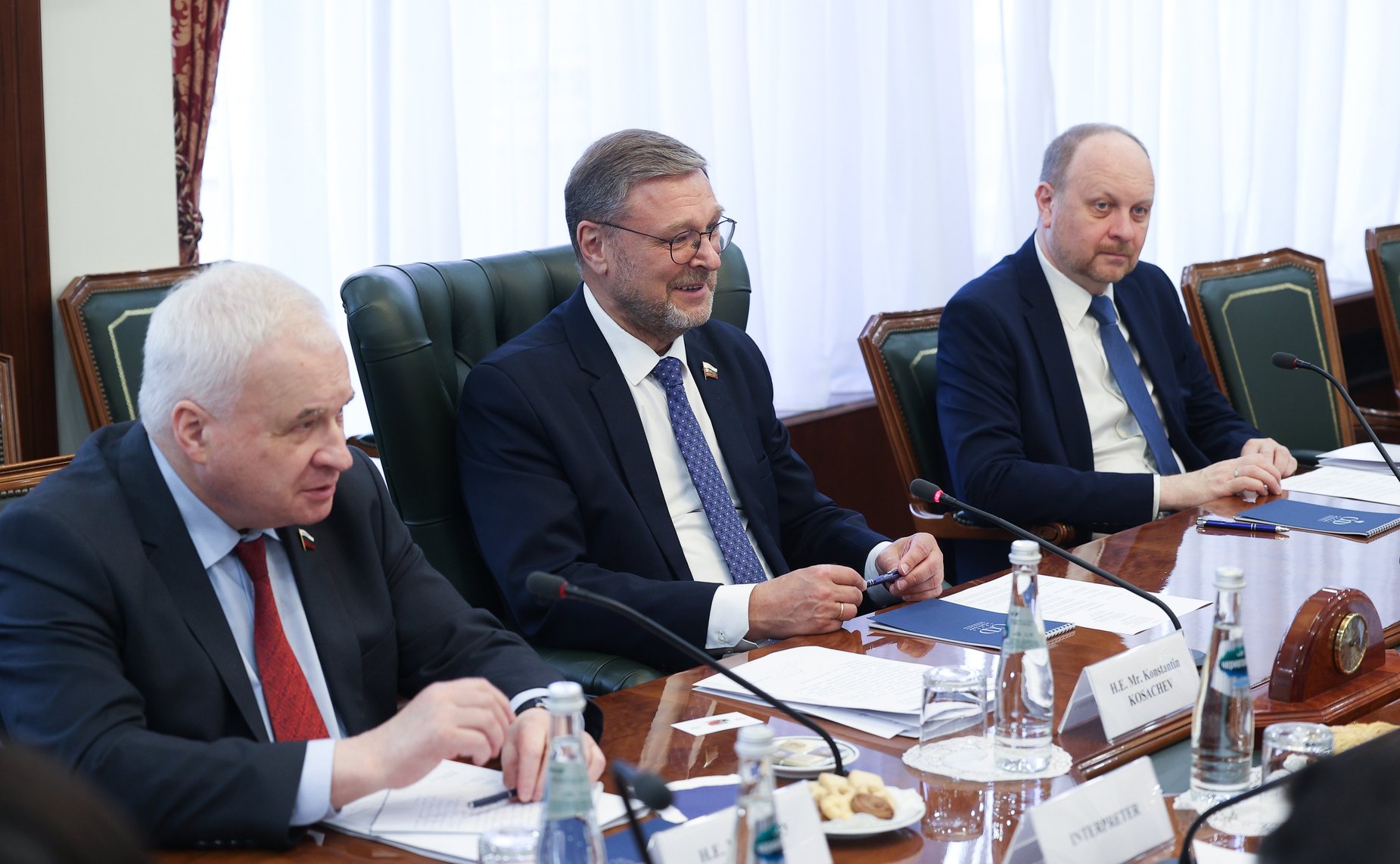 Встреча заместителя Председателя Совета Федерации Константина Косачева с руководителем Организации Гостелерадио Исламской Республики Иран Пейманом Джебели