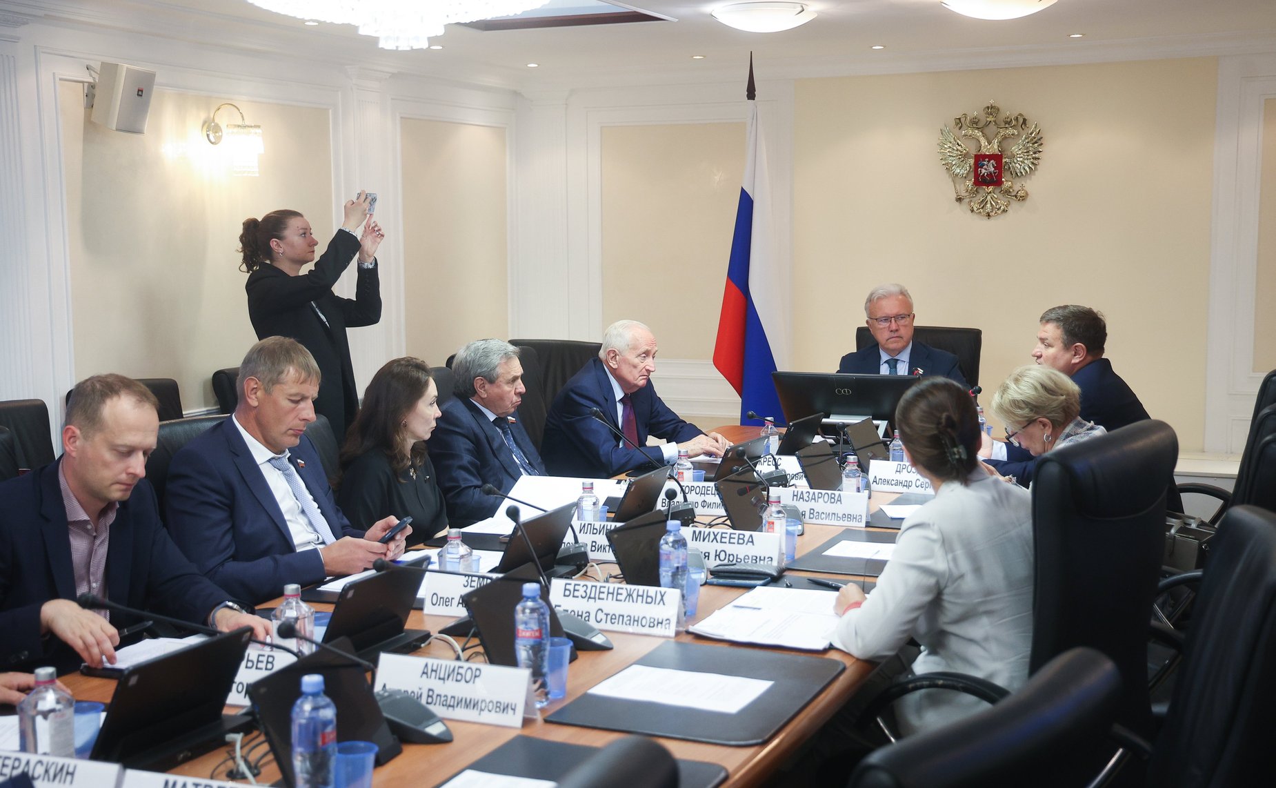 Рабочее совещание Совета по вопросам развития Сибири при Председателе Совета Федерации на тему «Действующие механизмы социального инвестирования в России: проблемы и пути их решения»