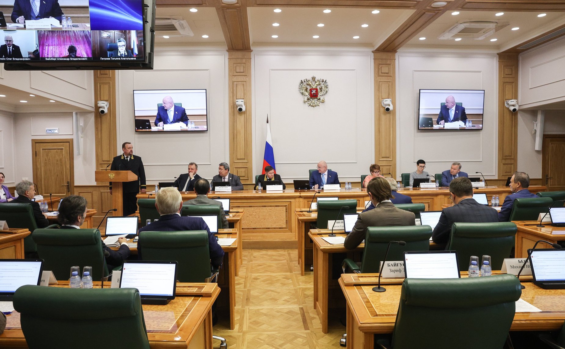 Заседание Комитета СФ по конституционному законодательству и государственному строительству
