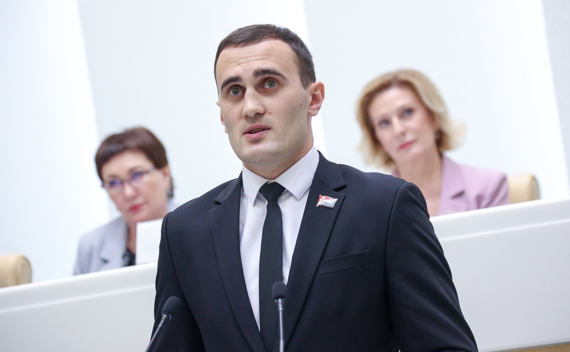 Пленарное заседание Палаты молодых законодателей при Совете Федерации