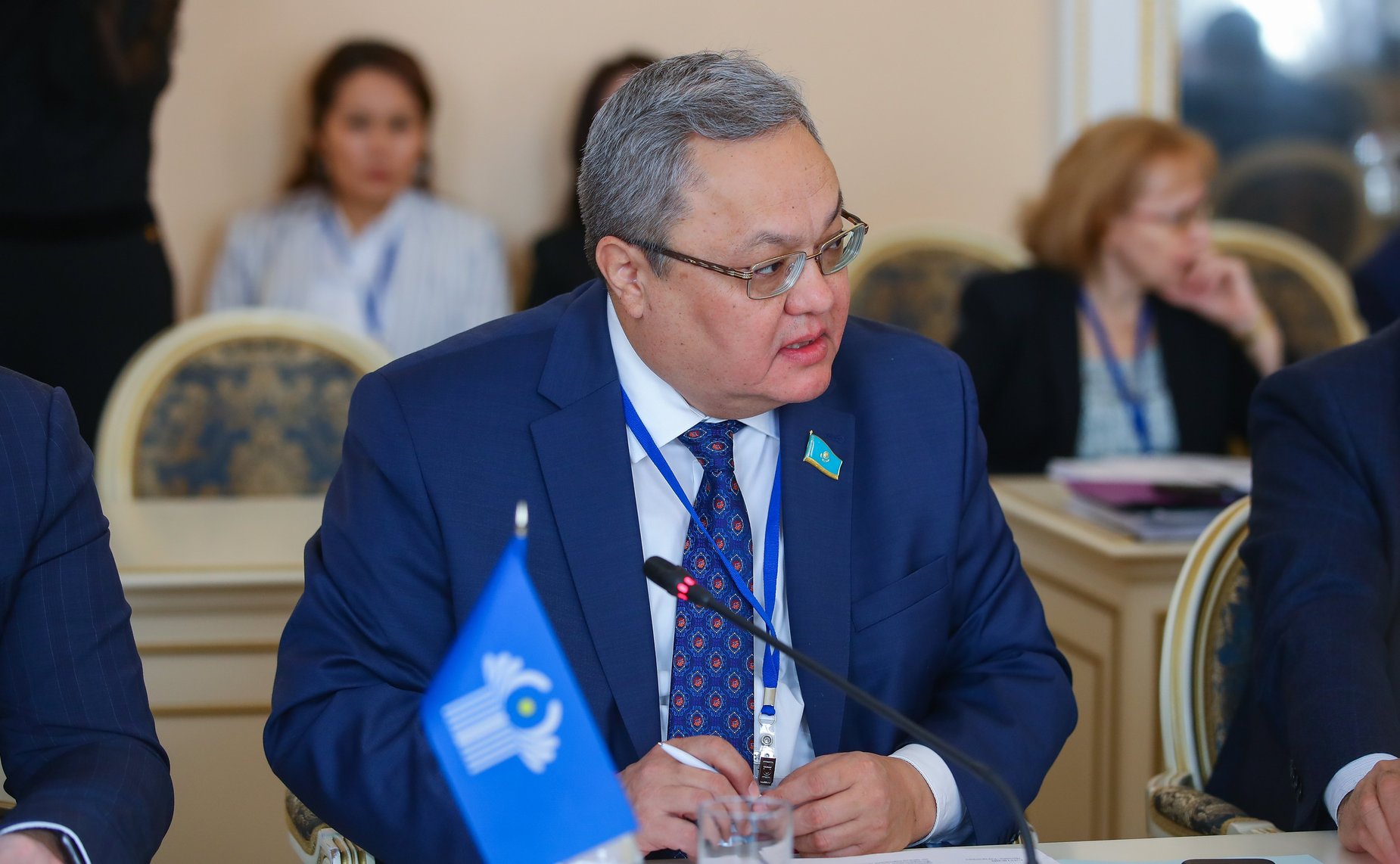 Заседание постоянной комиссии МПА СНГ по политическим вопросам и международному сотрудничеству