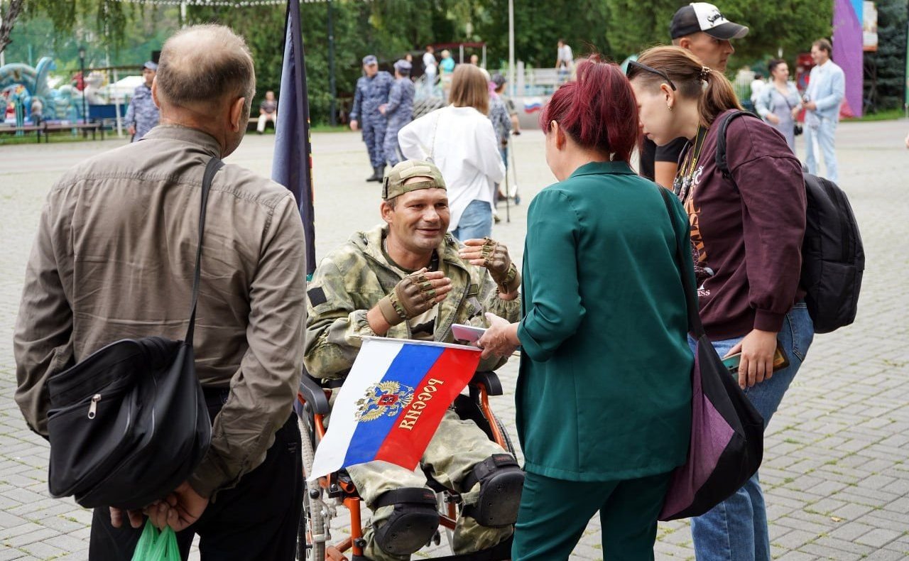 Маргарита Павлова в ходе работы в регионе приняла участие в мероприятии, организованном для семей военнослужащих, чьи родственники находятся в зоне проведения специальной военной операции