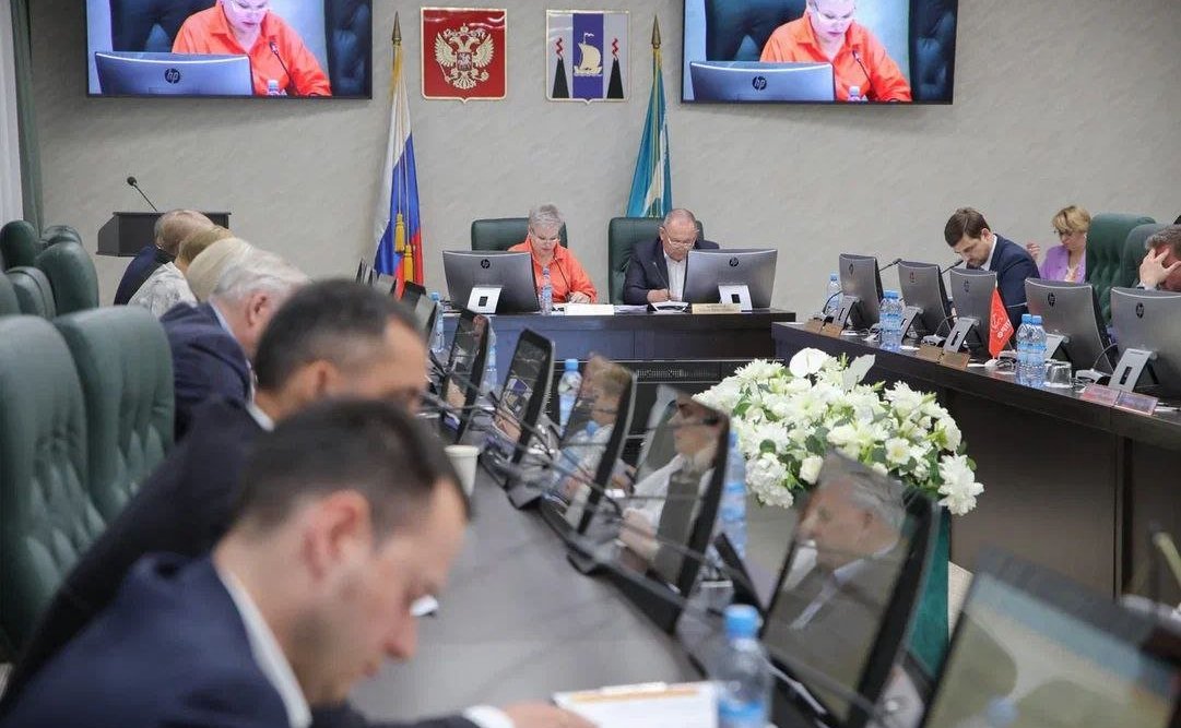 Андрей Хапочкин принял участие в работе Думы Сахалинской области