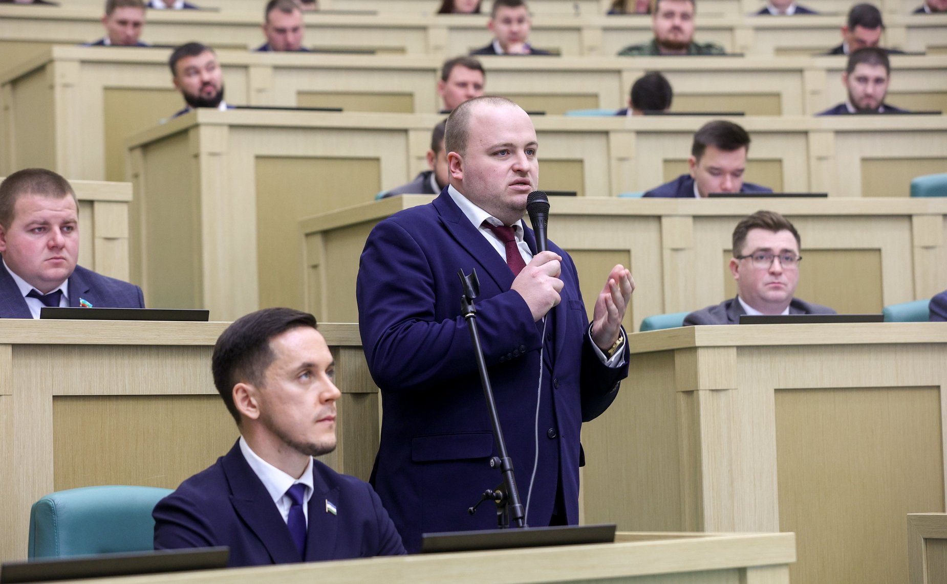 Заседание Палаты молодых законодателей при Совете Федерации