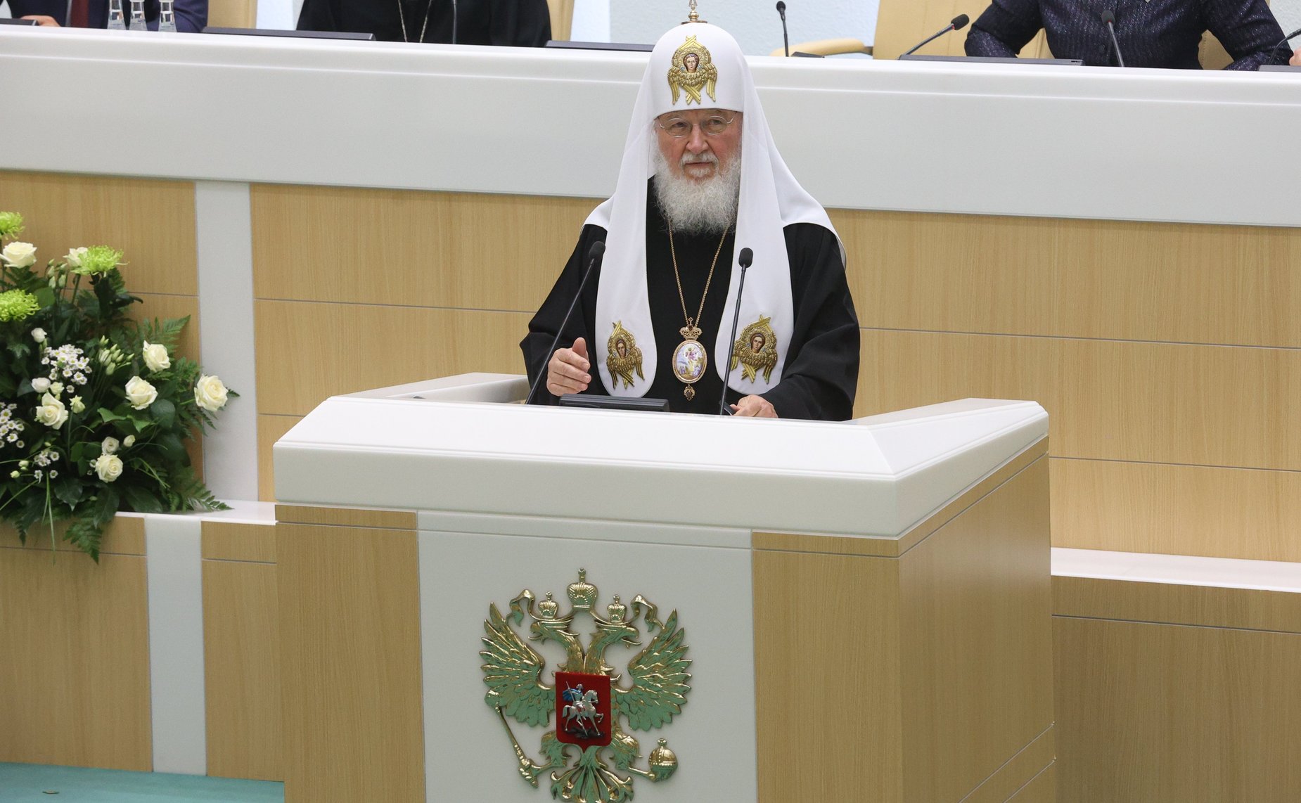 Пленарное заседание Х Парламентских встреч в рамках ХХХ Международных образовательных чтений «К 350-летию со дня рождения Петра I: секулярный мир и религиозность»