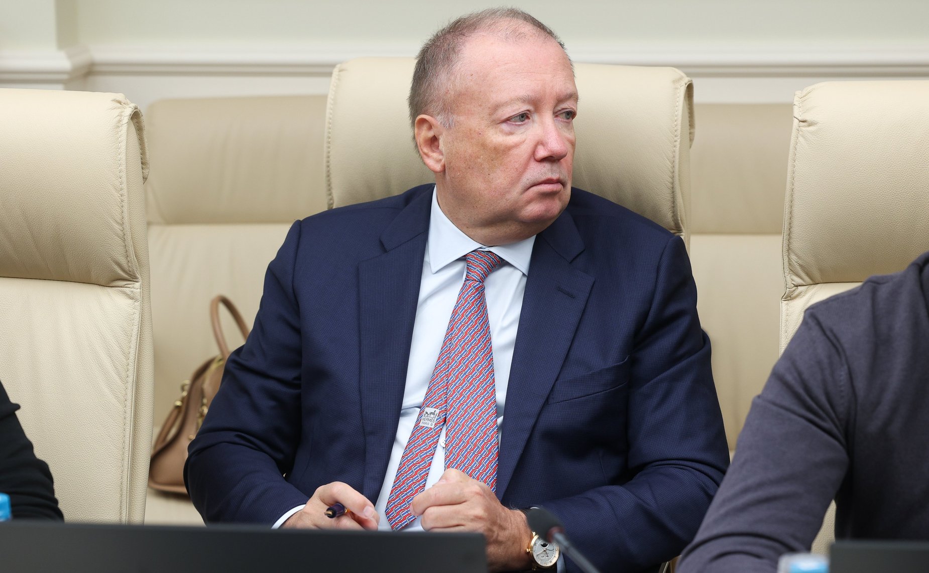 Круглый стол Комиссии СФ по информационной политике и взаимодействия со СМИ на тему «Информация и искусственный интеллект:взаимосвязь, вызовы и угрозы»