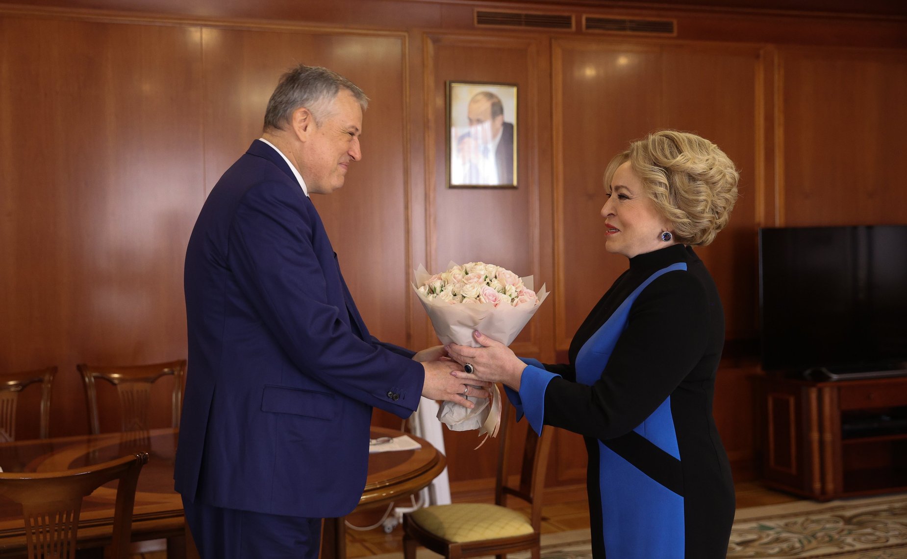 Председатель Совета Федерации Валентина Матвиенко провела встречу c руководством Ленинградской области