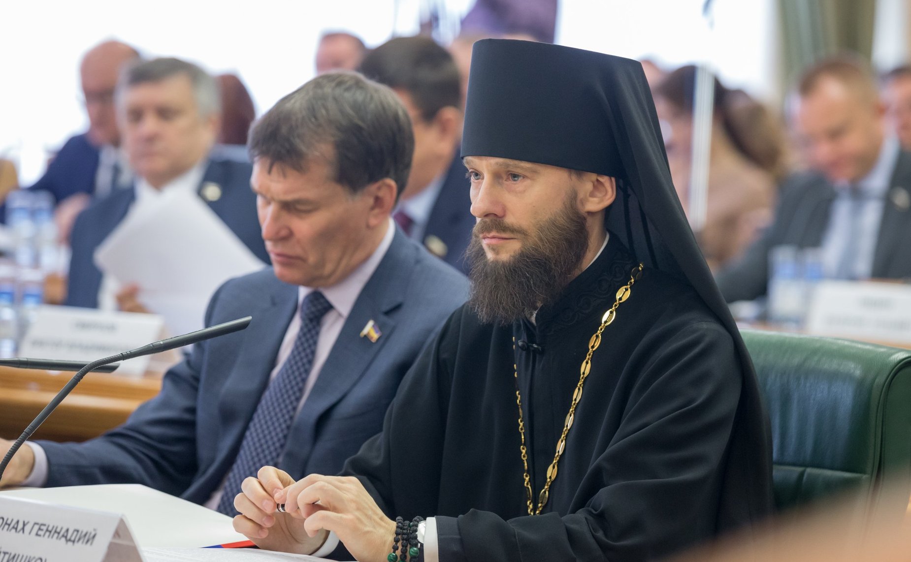 «Круглый стол» в рамках VIII Рождественских парламентских встреч в СФ. Духовно-нравственное и патриотическое воспитание молодежи в свете Великой Победы