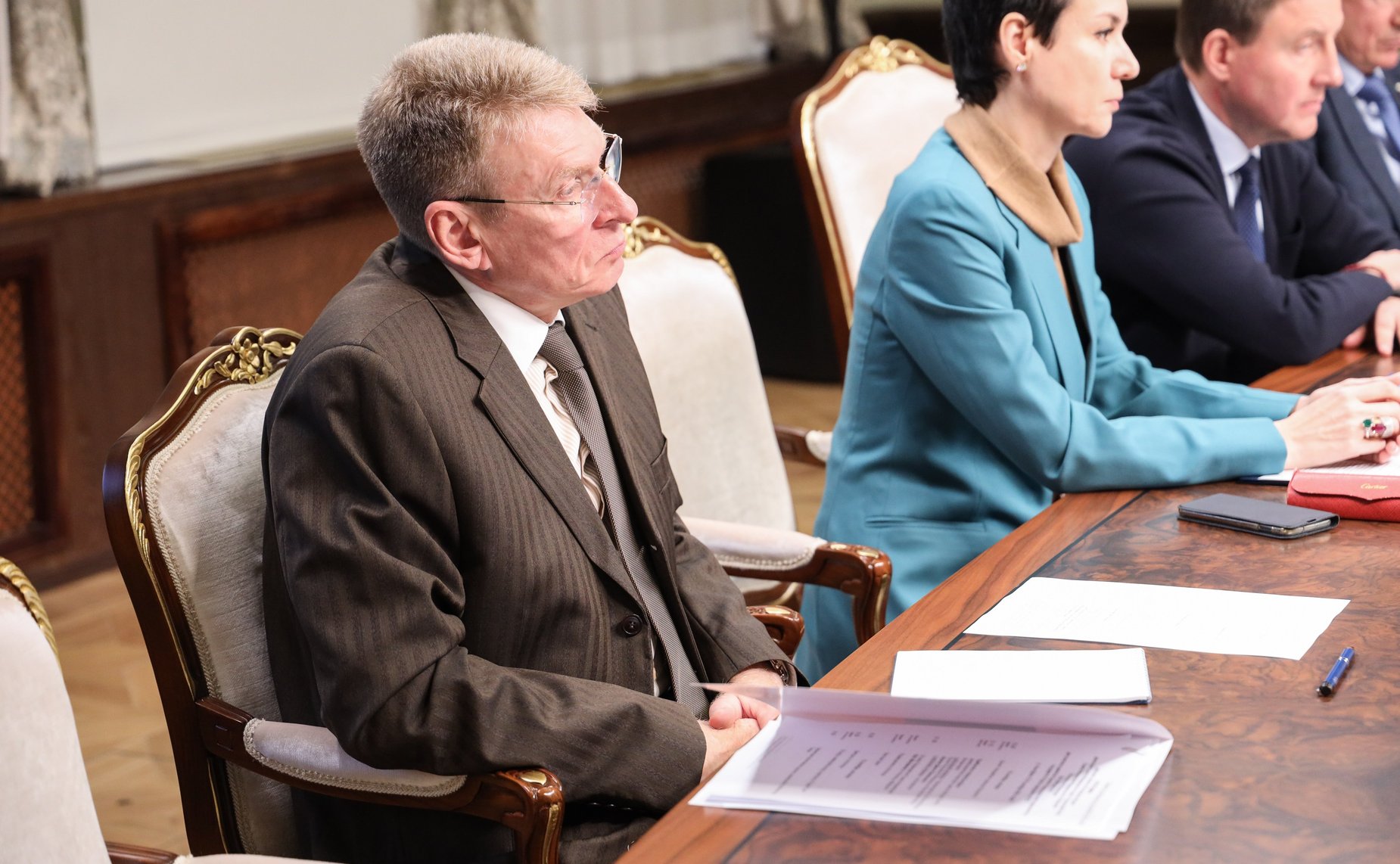 Встреча первого заместителя Председателя СФ Андрея Турчака с Чрезвычайным и Полномочным Послом Республики Индии в РФ Паваном Капуром