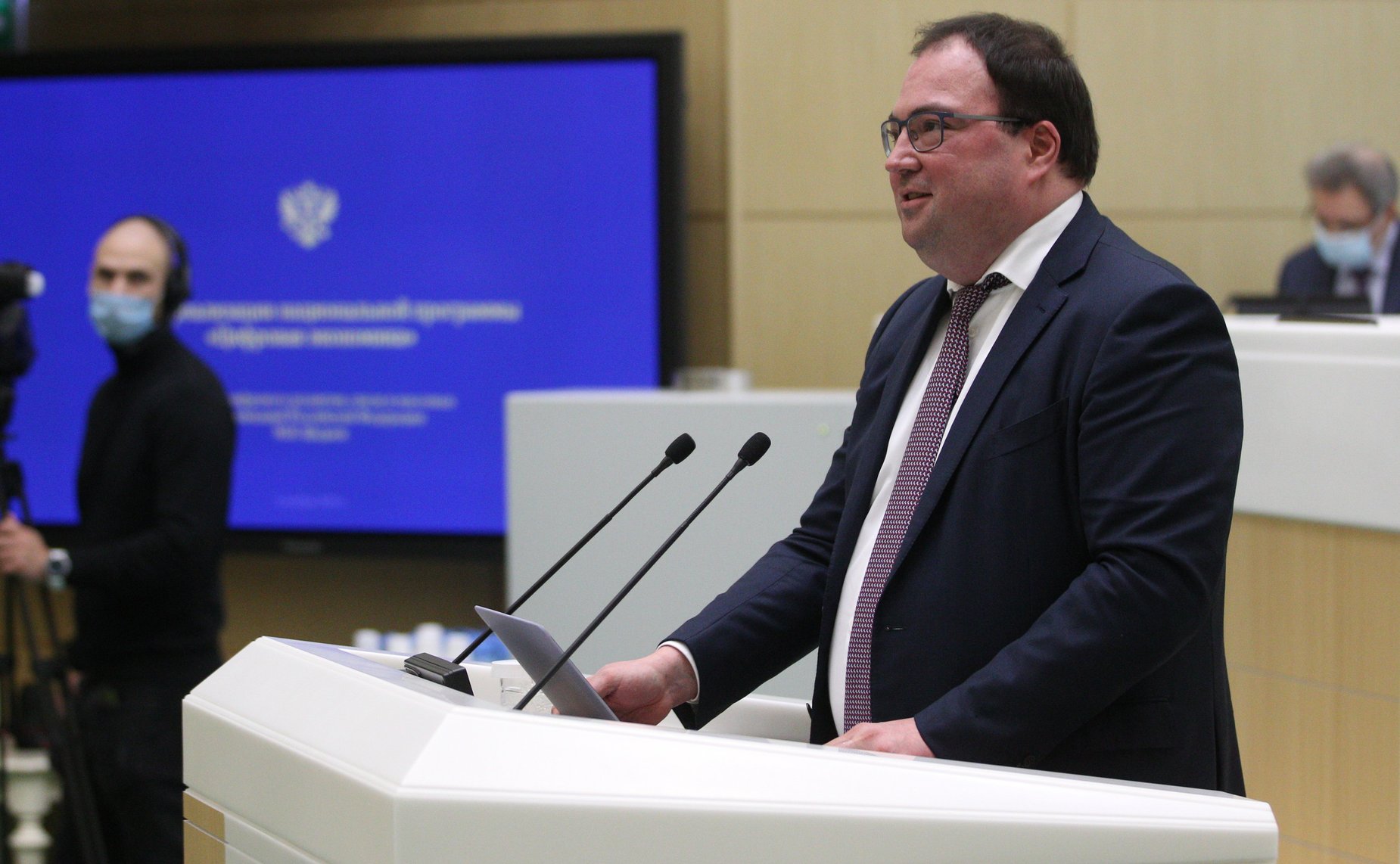 Максут Шадаев